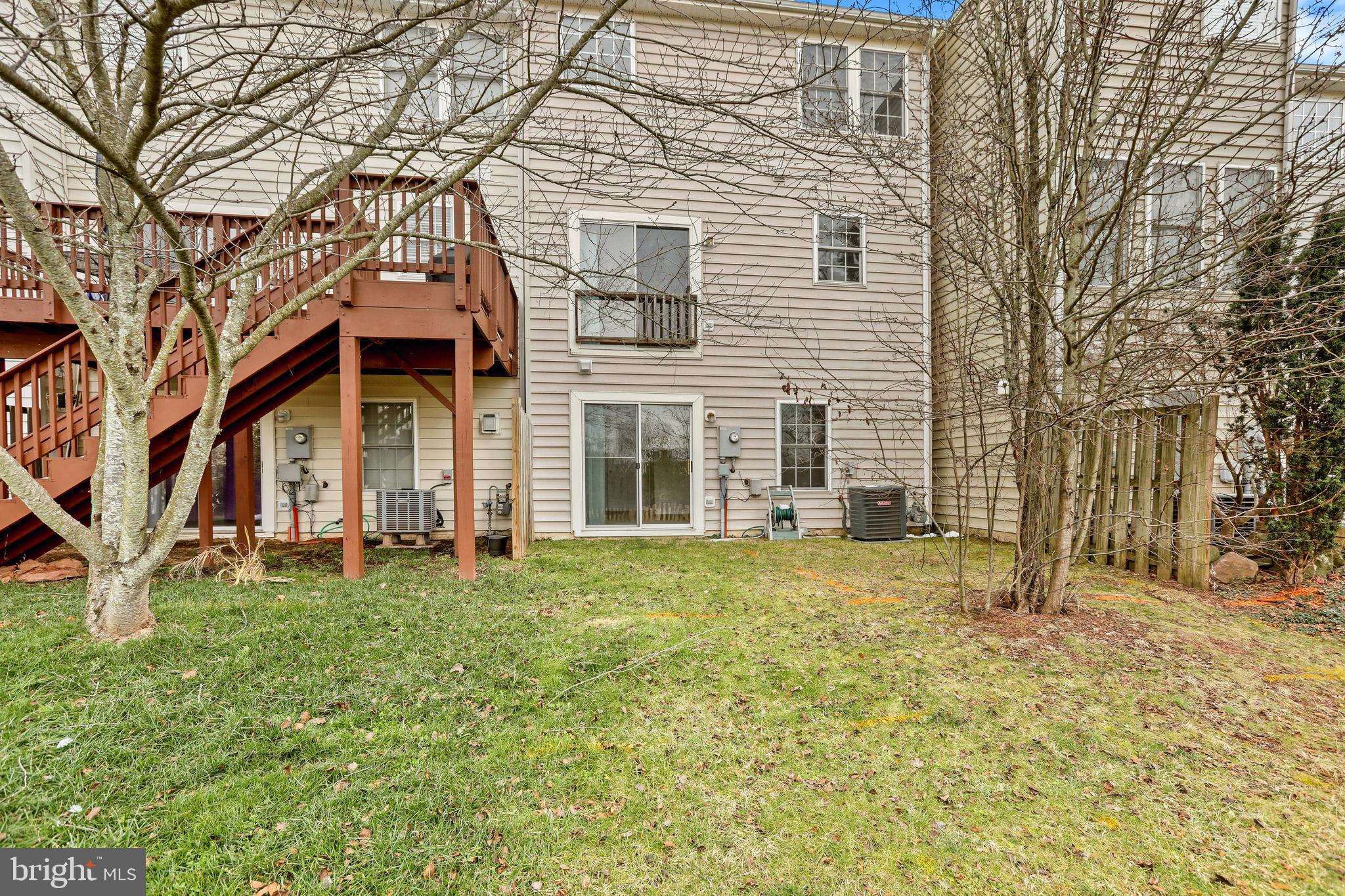 INDEPENDENCE - Residential Lease