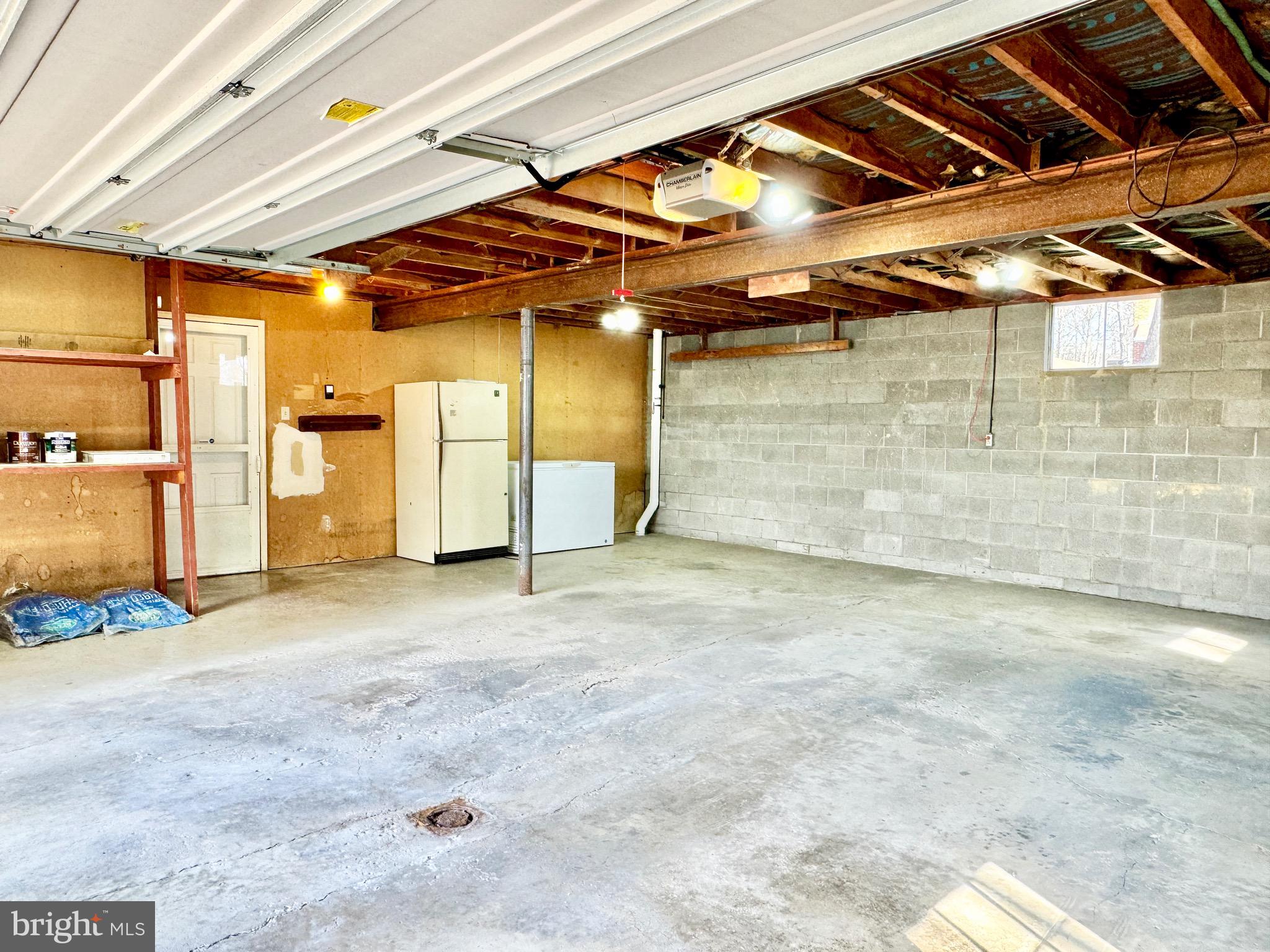 BEL AIR - Residential