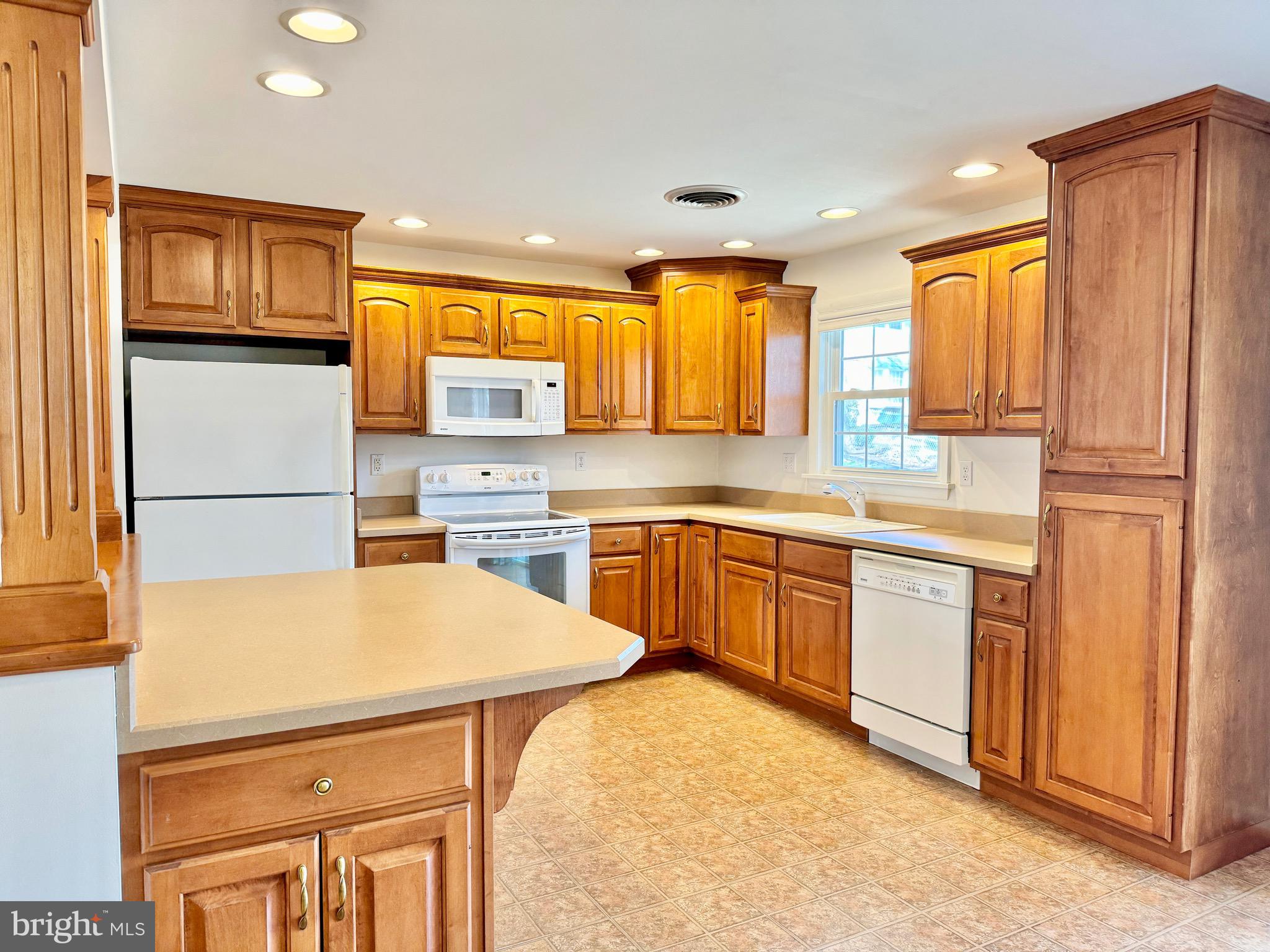 BEL AIR - Residential