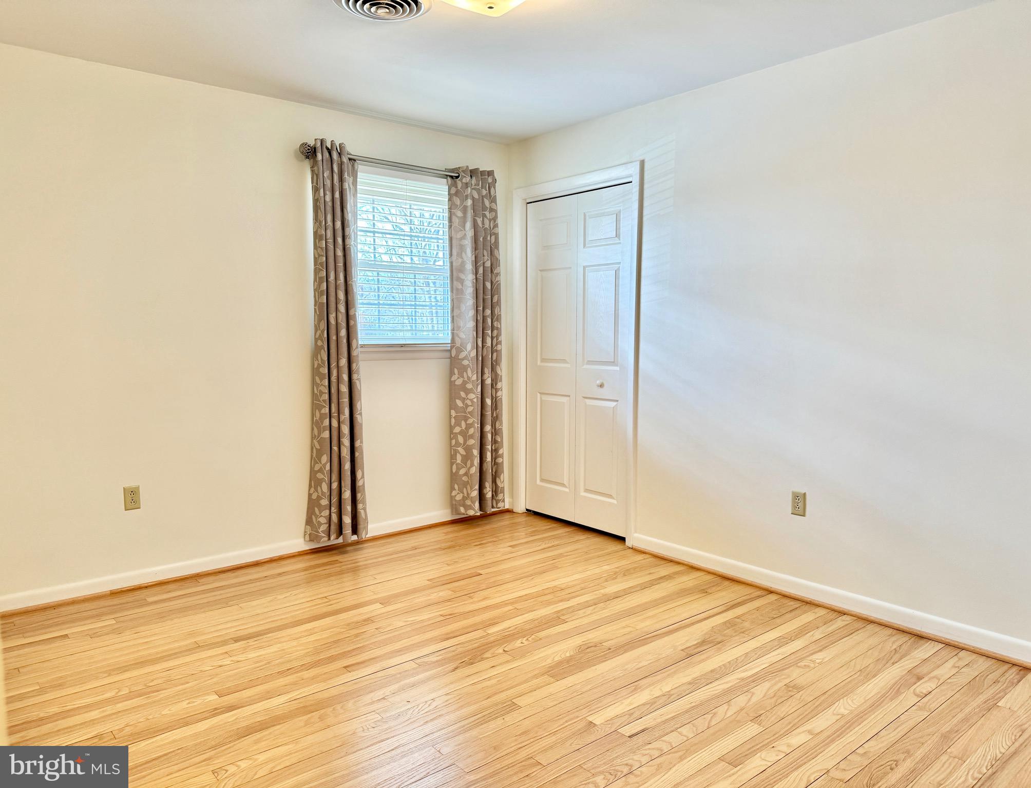 BEL AIR - Residential