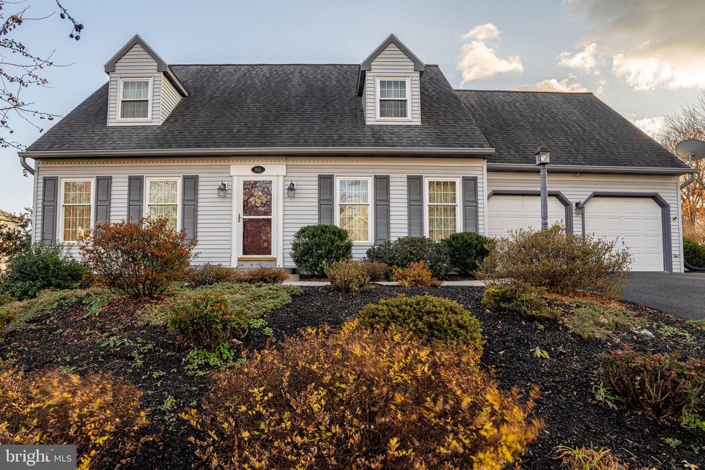 Photo of 3614 Falcon Court, Mountville, PA 17554 (MLS # PALA2044296)