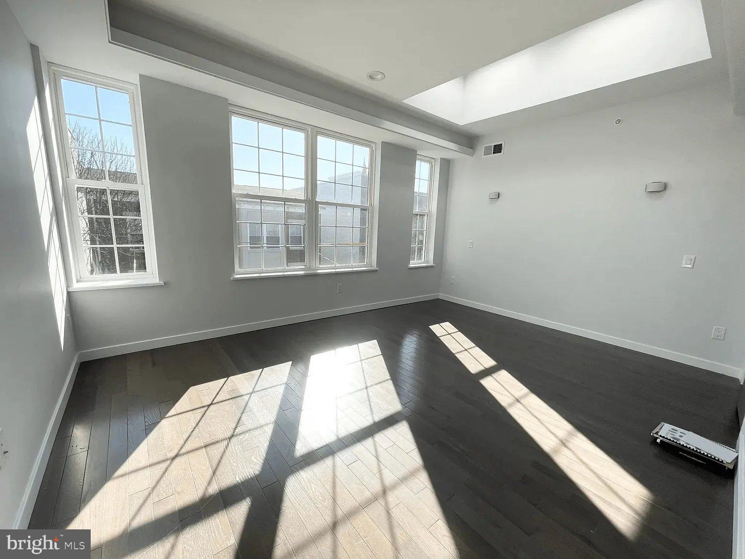 Seller offer to sell both triplexes—1334 and 1336 N 7th Street—together. This listing is for 1334 N 7th Street only. All 3 units are legally deeded as condominiums and all owned by the seller. each with separate tax parcels. This listing is for the sale of the entire building (all 3 condo units sold together as one transaction). Reach out to listing agent for full rent roll, and tax details per unit.
Fully Renovated Triplex – Bi-Level Units Near Fishtown, Northern Liberties & Temple University
Incredible opportunity to acquire a fully renovated triplex in one of Philadelphia’s fastest-growing neighborhoods. This modern building offers 3 spacious bi-level units, each with high-end finishes, in-unit laundry, and private entrances—perfect for both investors and owner-occupants.
Total Units: 3 Bi-level Apartments
Total Bedrooms: 5
Total Bathrooms: 3 Full, 1 Half
Combined Square Footage: Approx. 3,900 sq ft
Unit 1 (Ground Level): 3 Beds, 2.5 Baths | 1,800 sq ft
Unit 2F (Second Floor Front): 1 Bed, 1 Bath | 1,050 sq ft
Unit 2R (Second Floor Rear): 1 Bed, 1 Bath | 1,050 sq ft
All units feature bi-level layouts, in-unit laundry, and private entrances
Interior Features (All Units):
Modern kitchens with stainless steel appliances, center islands, and contemporary cabinetry
Hardwood flooring throughout
Spacious bathrooms with glass-enclosed showers, soaking tubs (in select units), double vanities, and skylight windows
Oversized windows and skylights providing abundant natural light
Generous closet space
Washer and dryer in each unit
Location Highlights:
Steps from Fishtown, Northern Liberties, and Temple University
Surrounded by restaurants, cafes, parks, and nightlife
Just 10 minutes to Center City by car or public transit