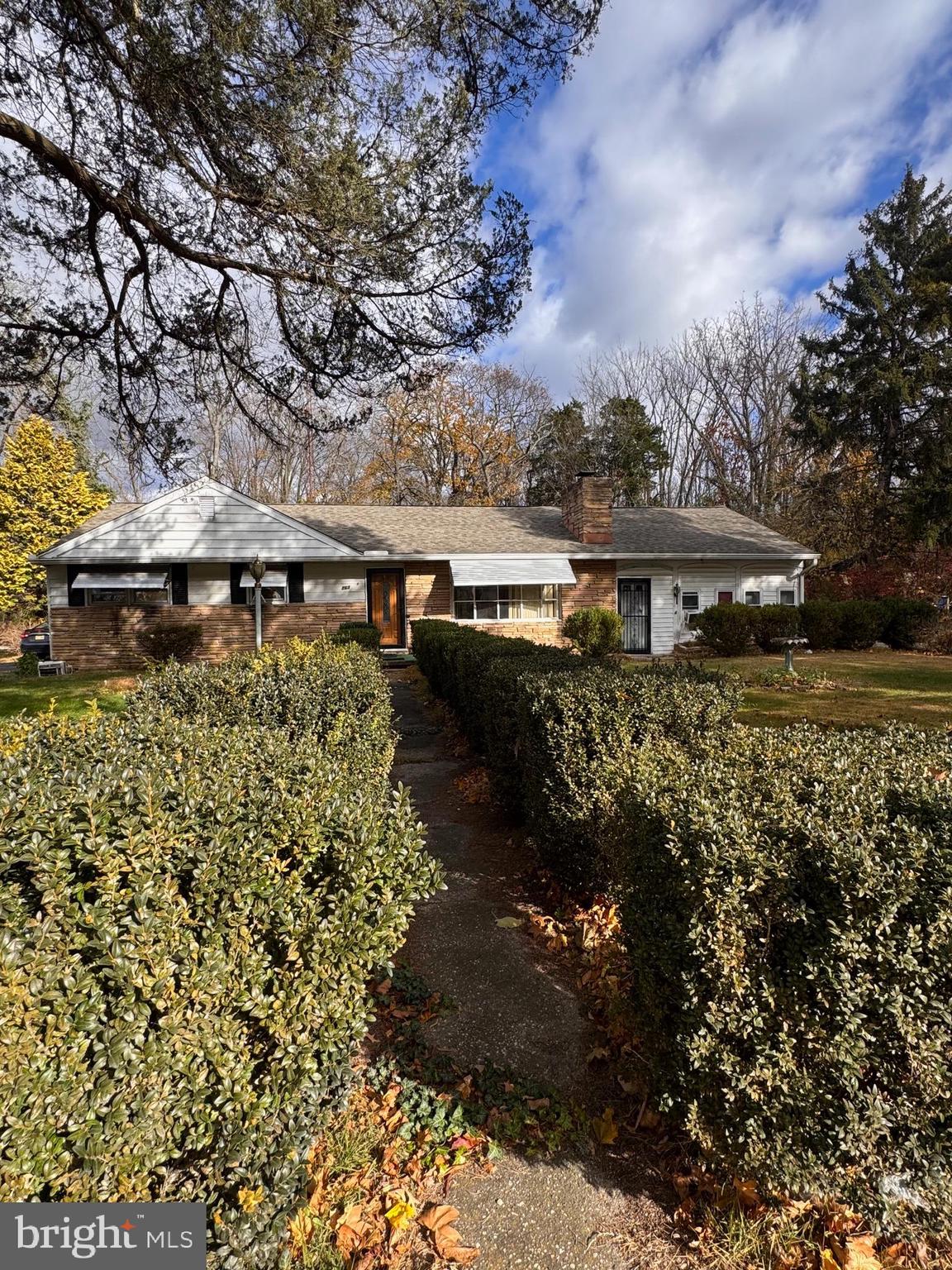 763 E COMMERCE STREET