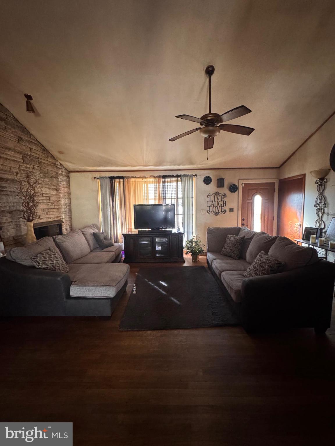 763 E COMMERCE STREET