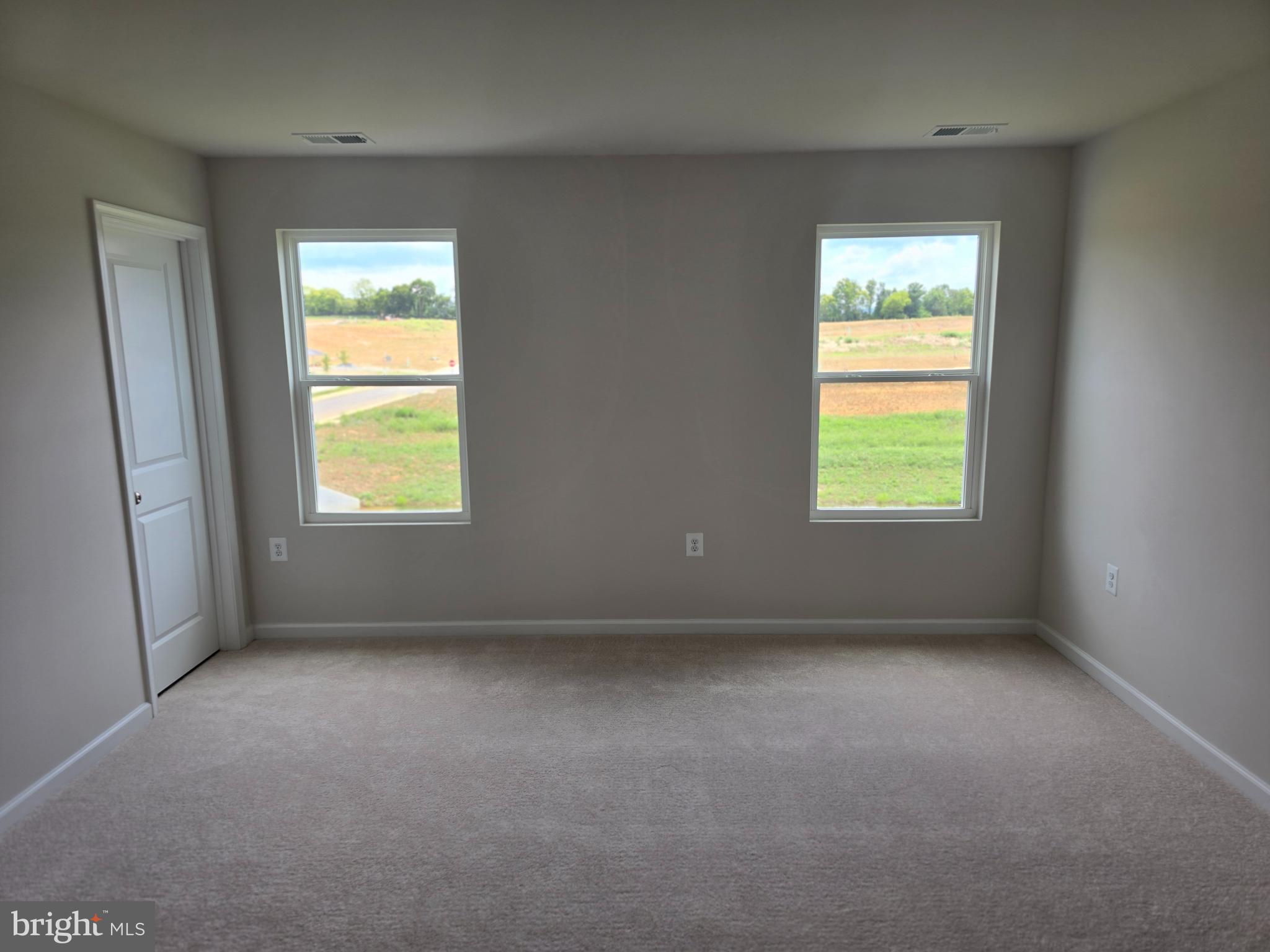 STONE SPRING - Residential Lease