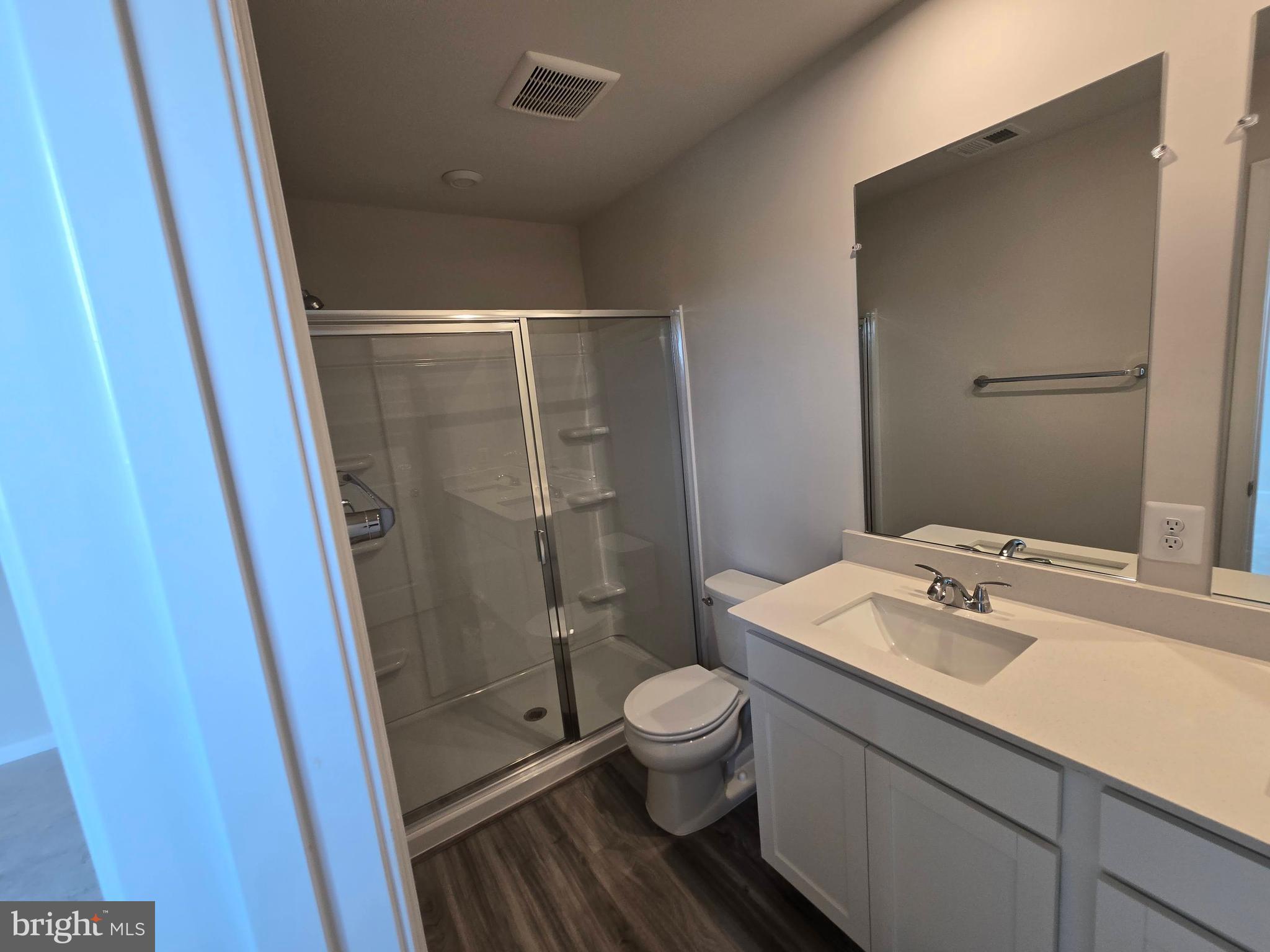 STONE SPRING - Residential Lease