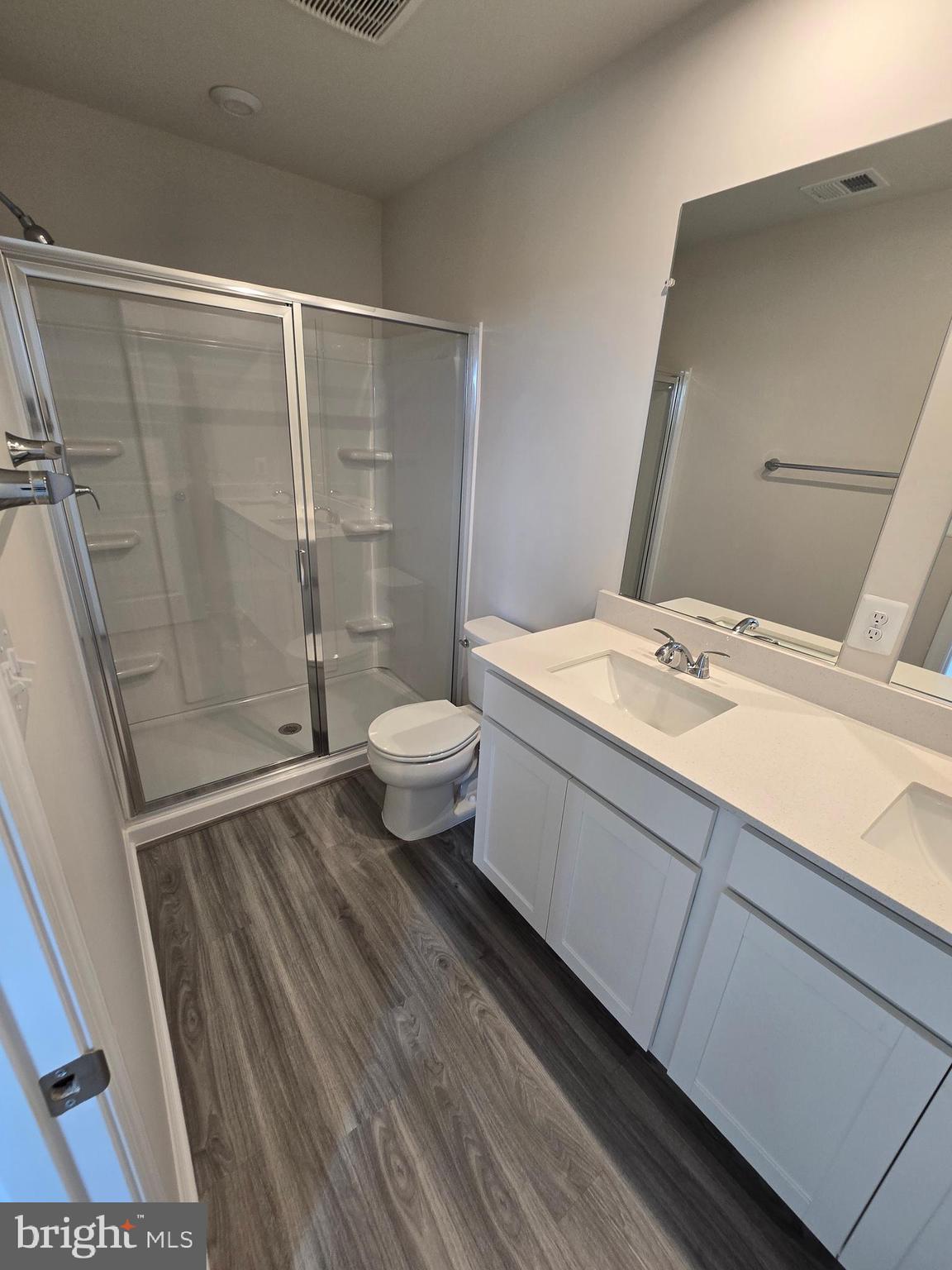 STONE SPRING - Residential Lease