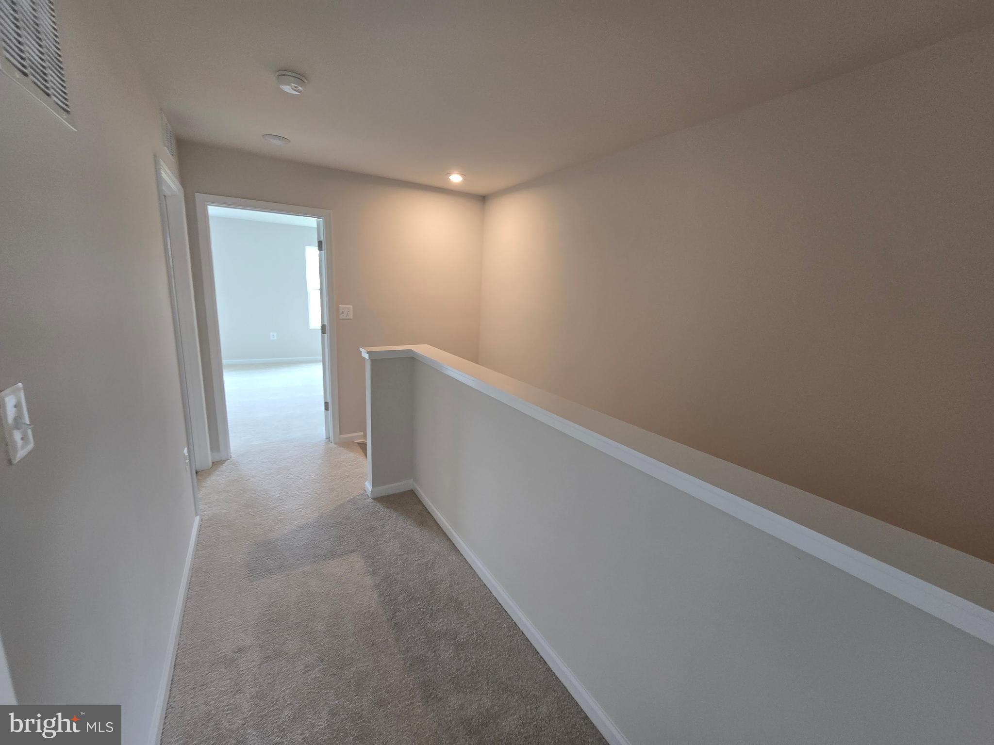 STONE SPRING - Residential Lease