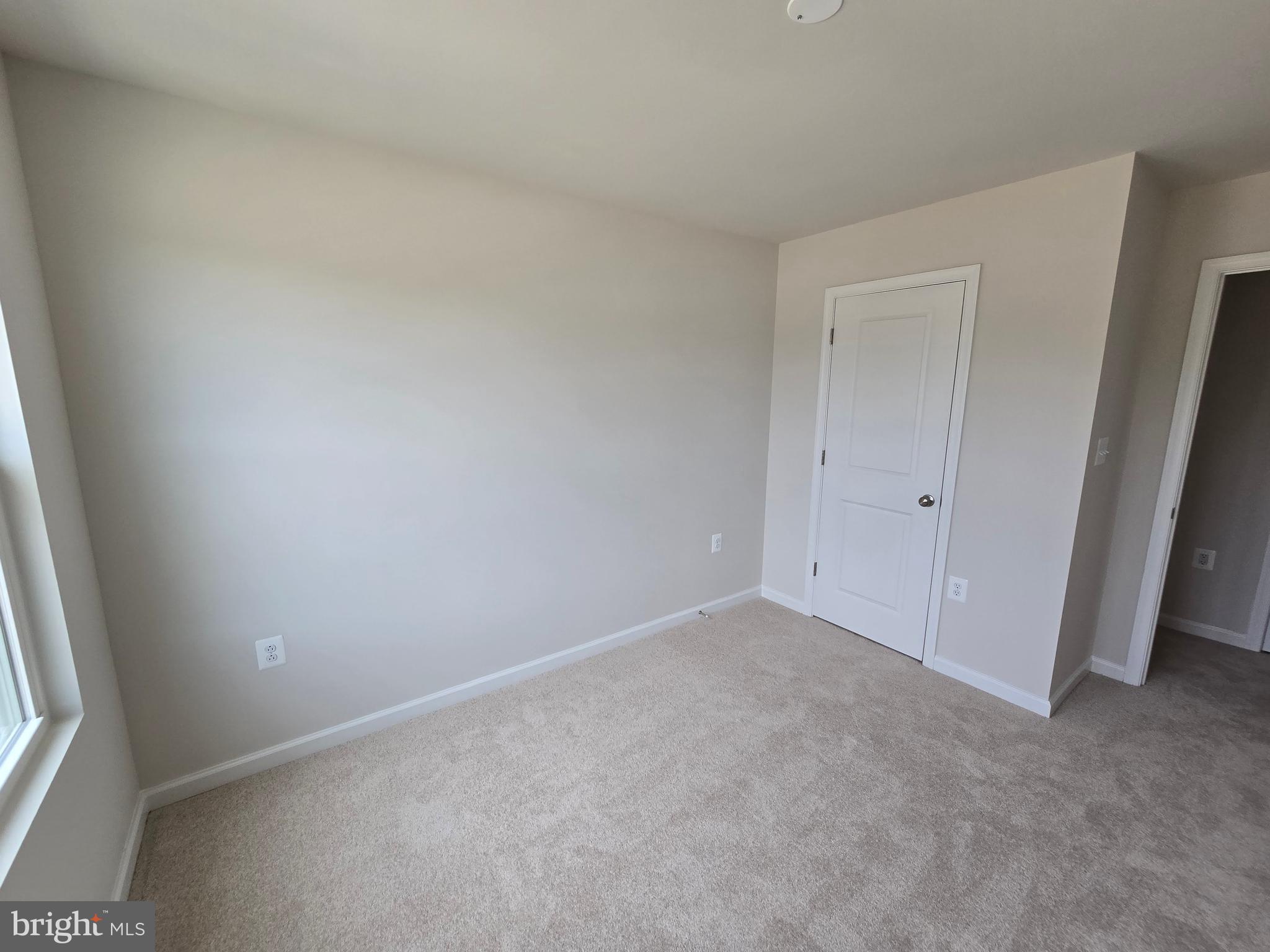 STONE SPRING - Residential Lease