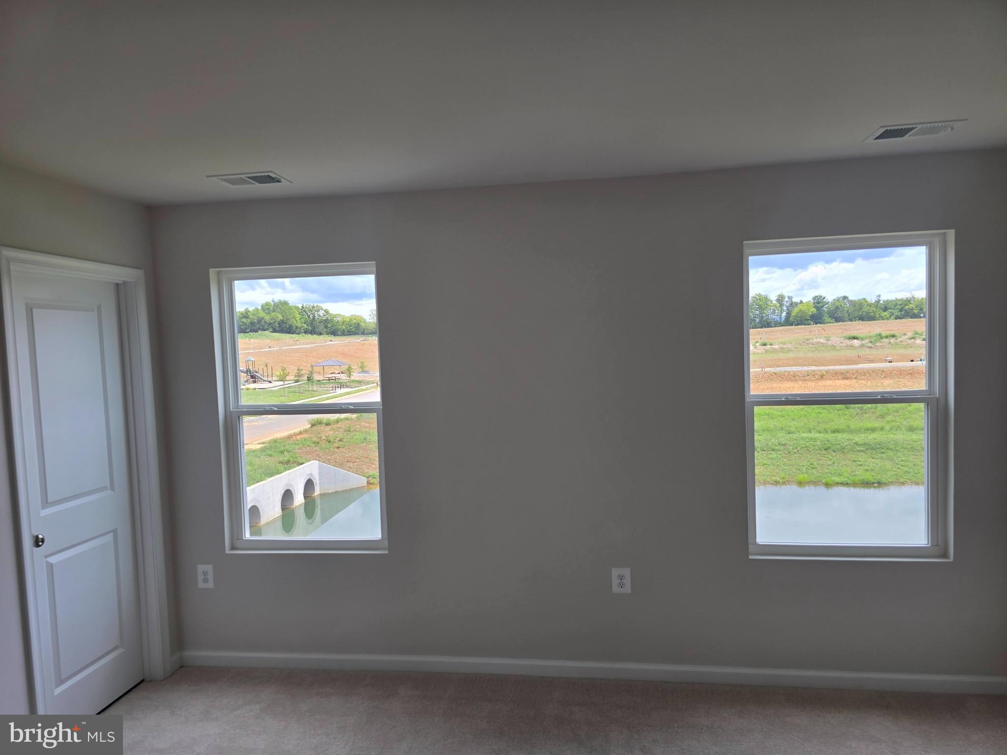 STONE SPRING - Residential Lease