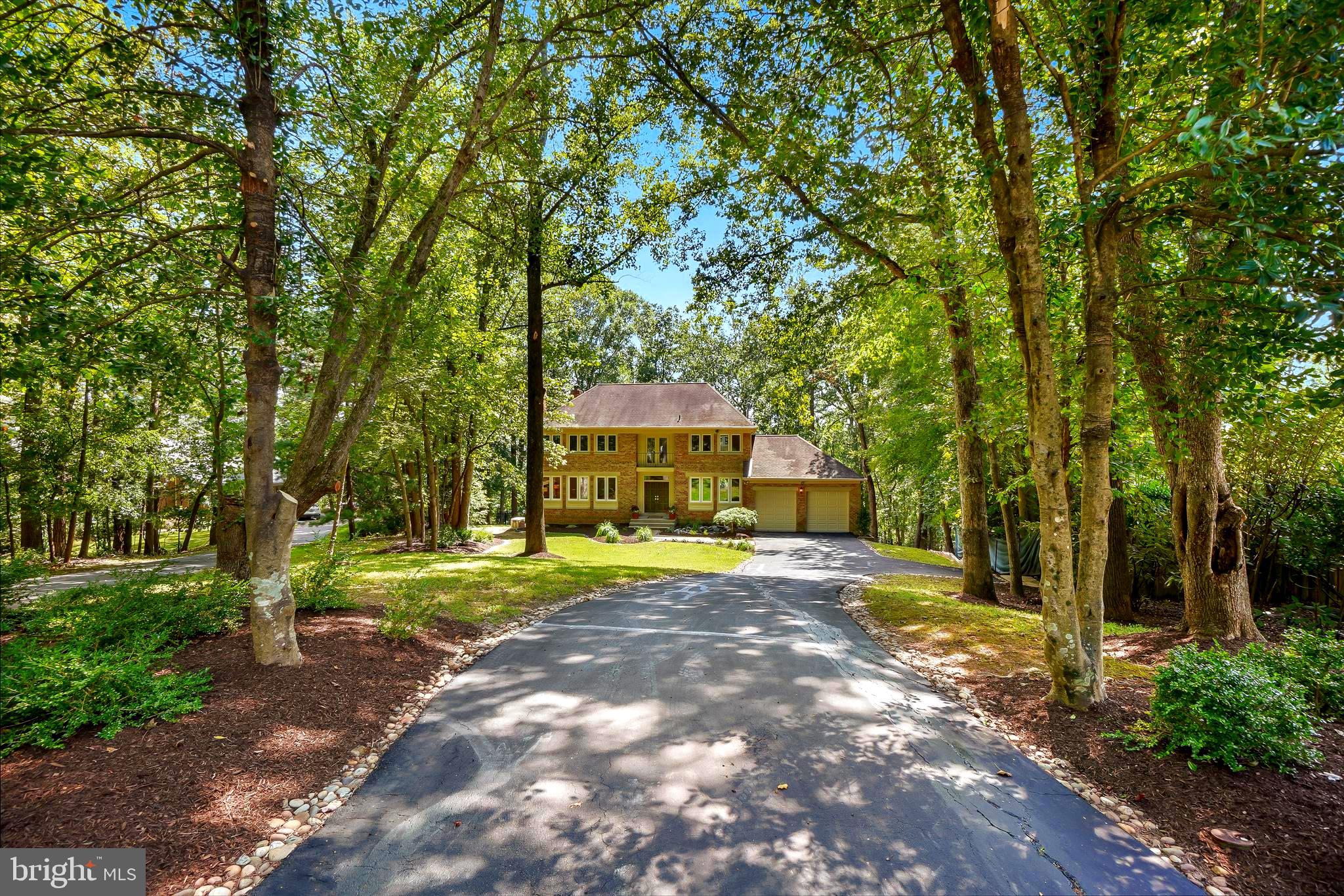 6700 BONAVENTURE COURT