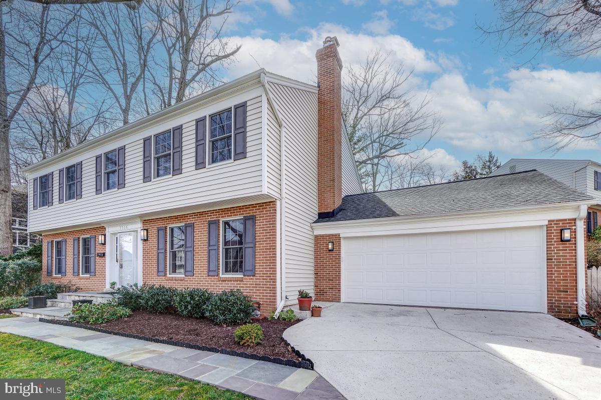 OAKWOOD KNOLLS - Residential