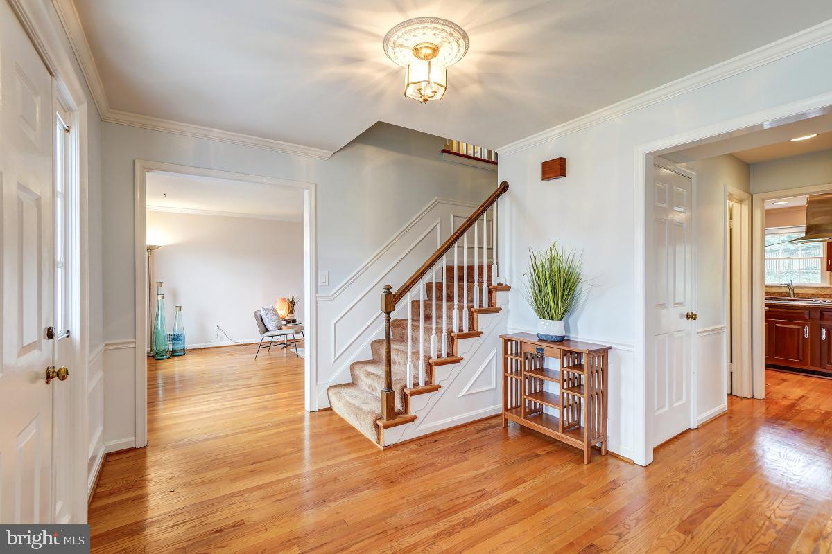 OAKWOOD KNOLLS - Residential