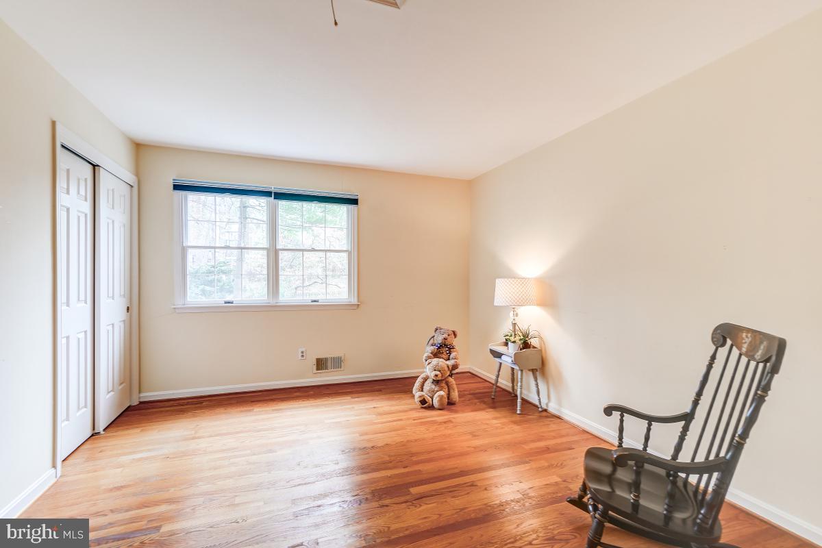 OAKWOOD KNOLLS - Residential