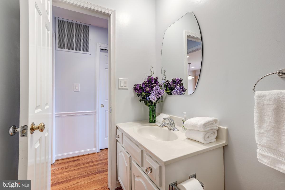 OAKWOOD KNOLLS - Residential