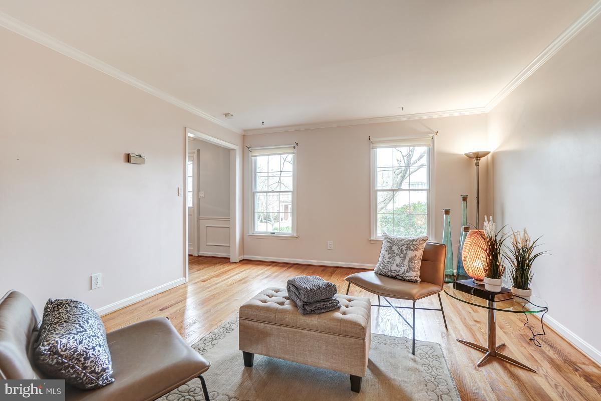 OAKWOOD KNOLLS - Residential