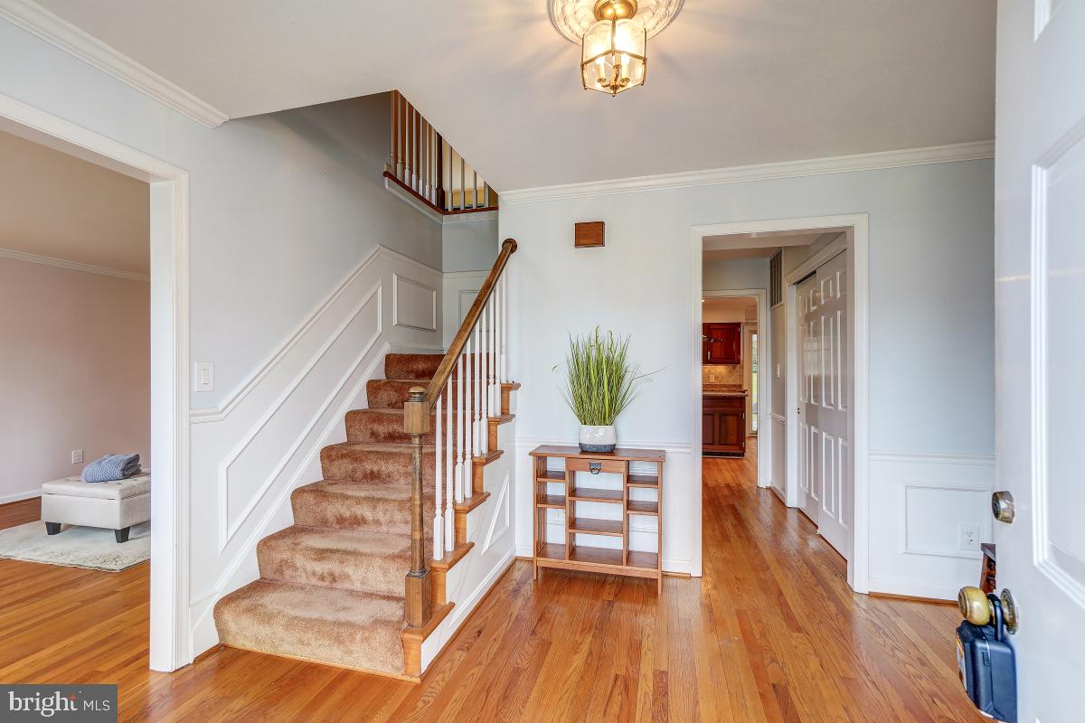 OAKWOOD KNOLLS - Residential