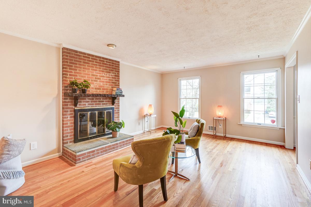 OAKWOOD KNOLLS - Residential