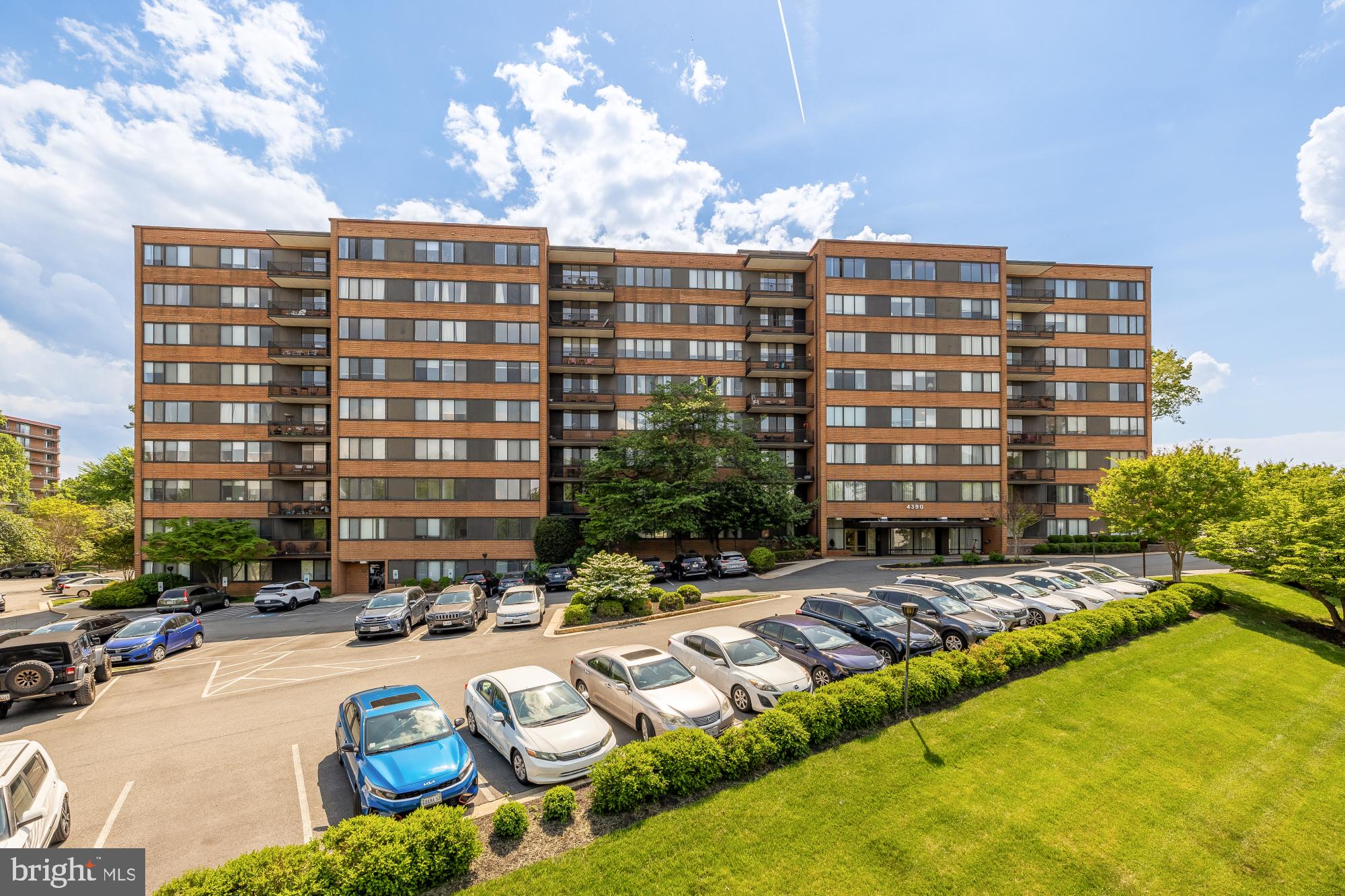 CARLYN PLACE - Residential