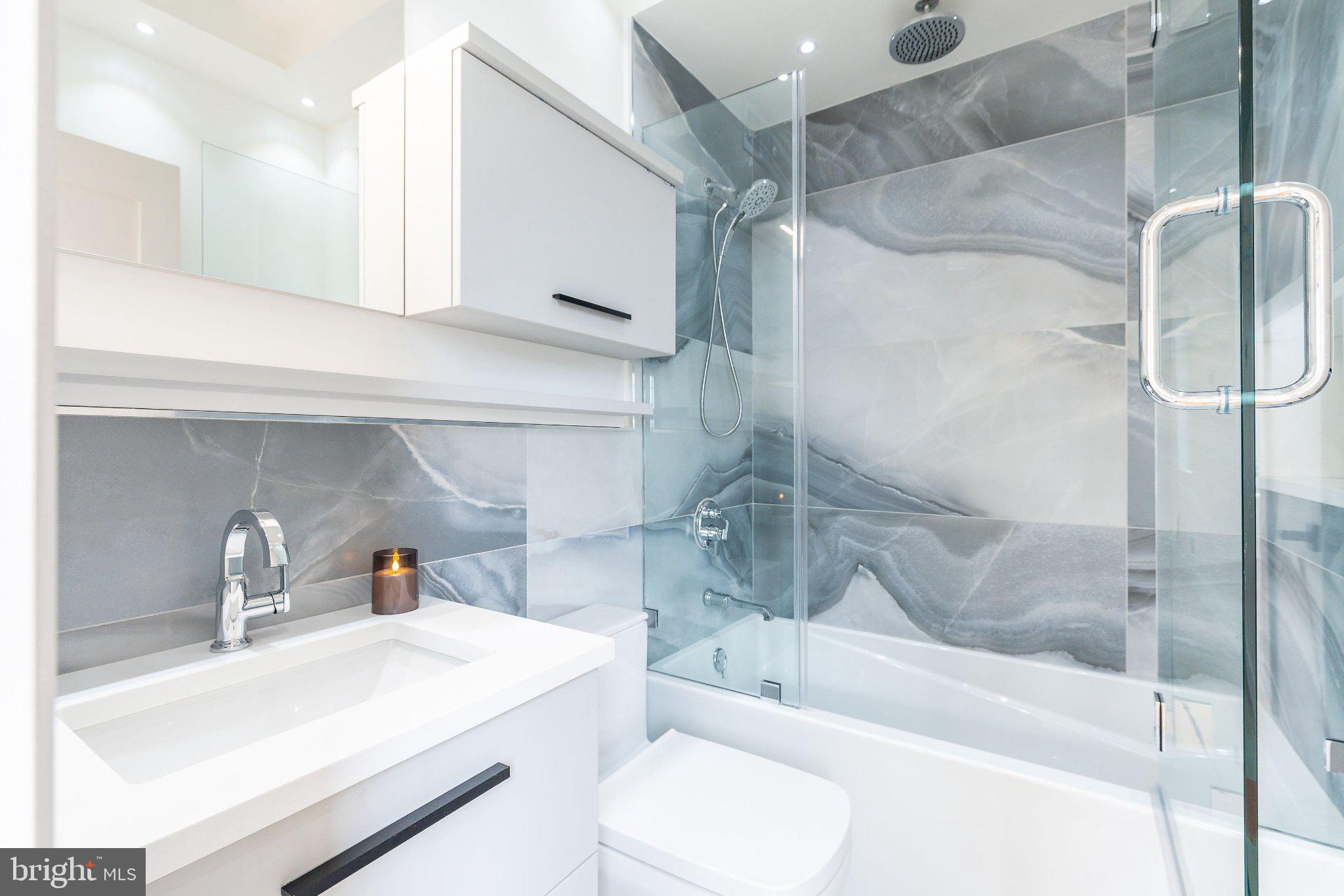 BUSTLETON - Residential