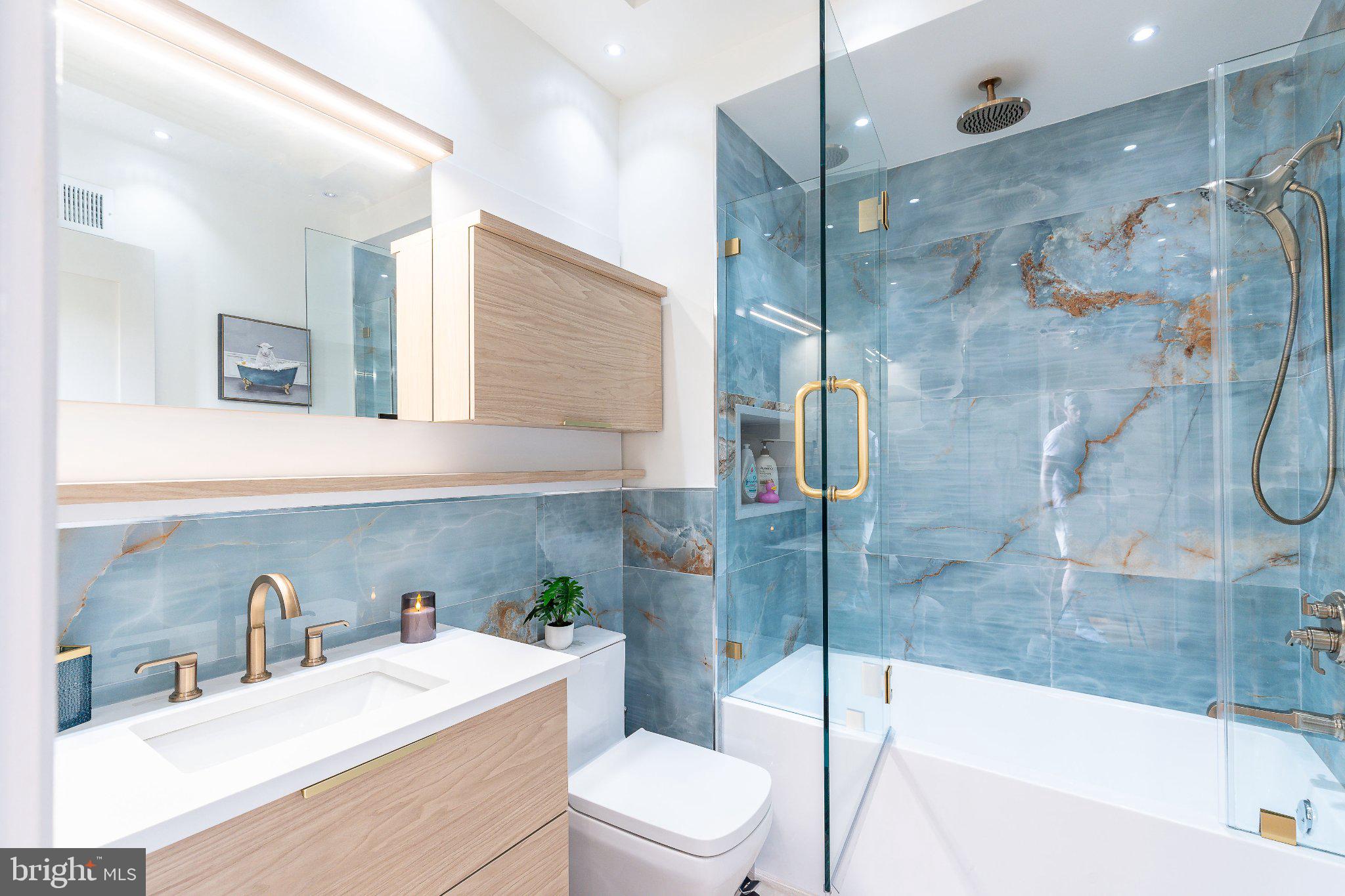 BUSTLETON - Residential