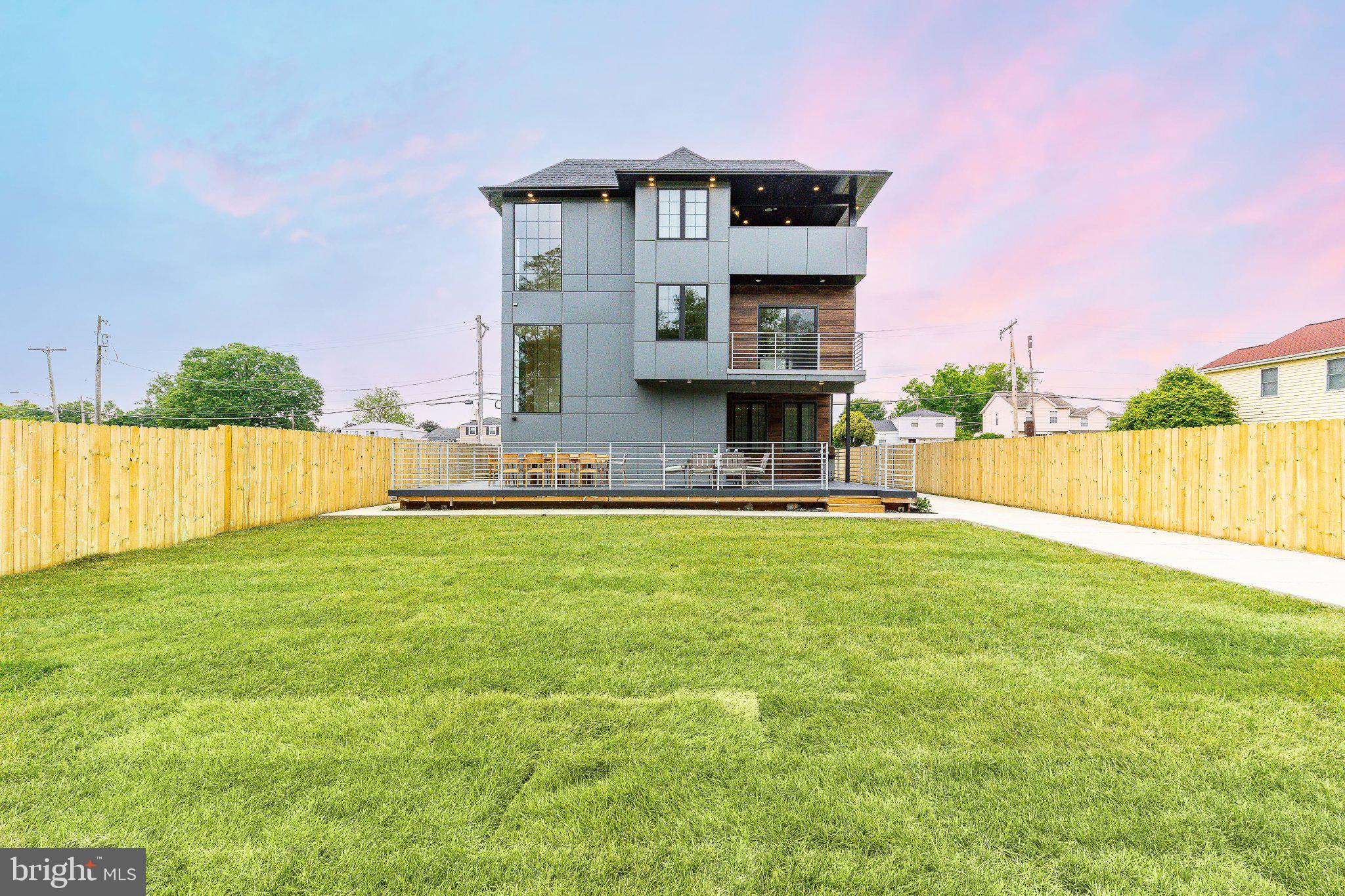 BUSTLETON - Residential