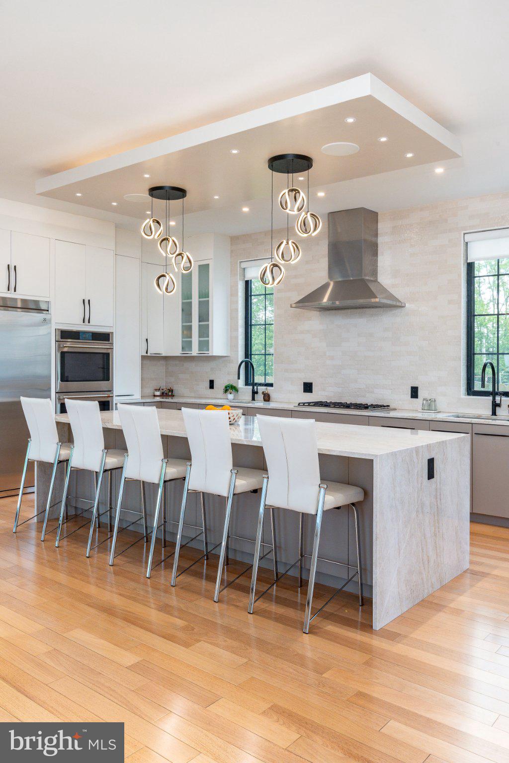 BUSTLETON - Residential