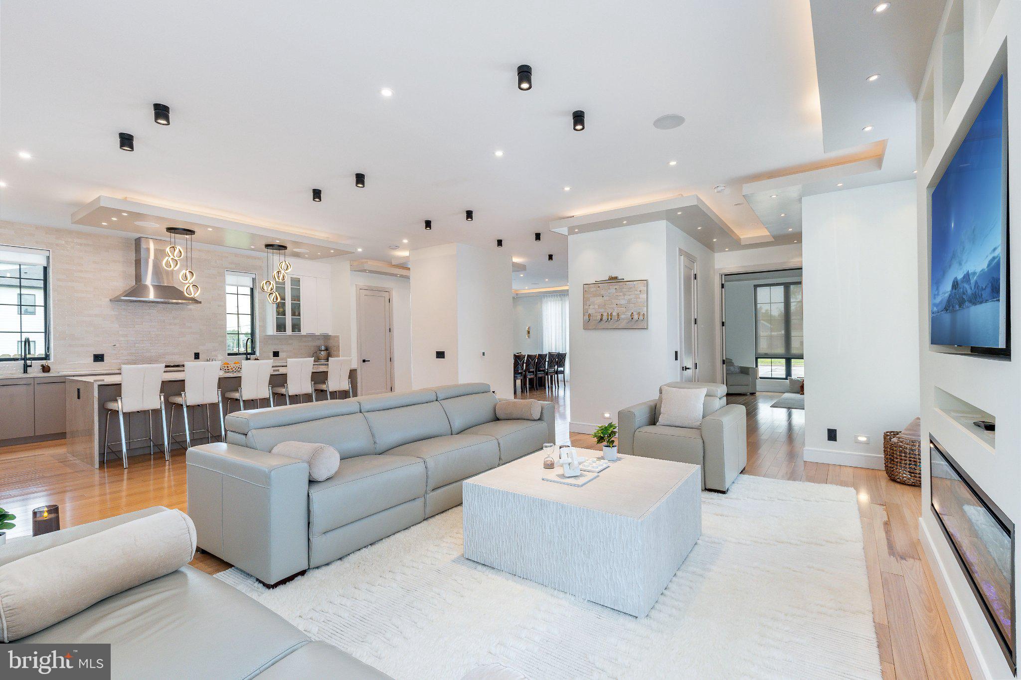 BUSTLETON - Residential