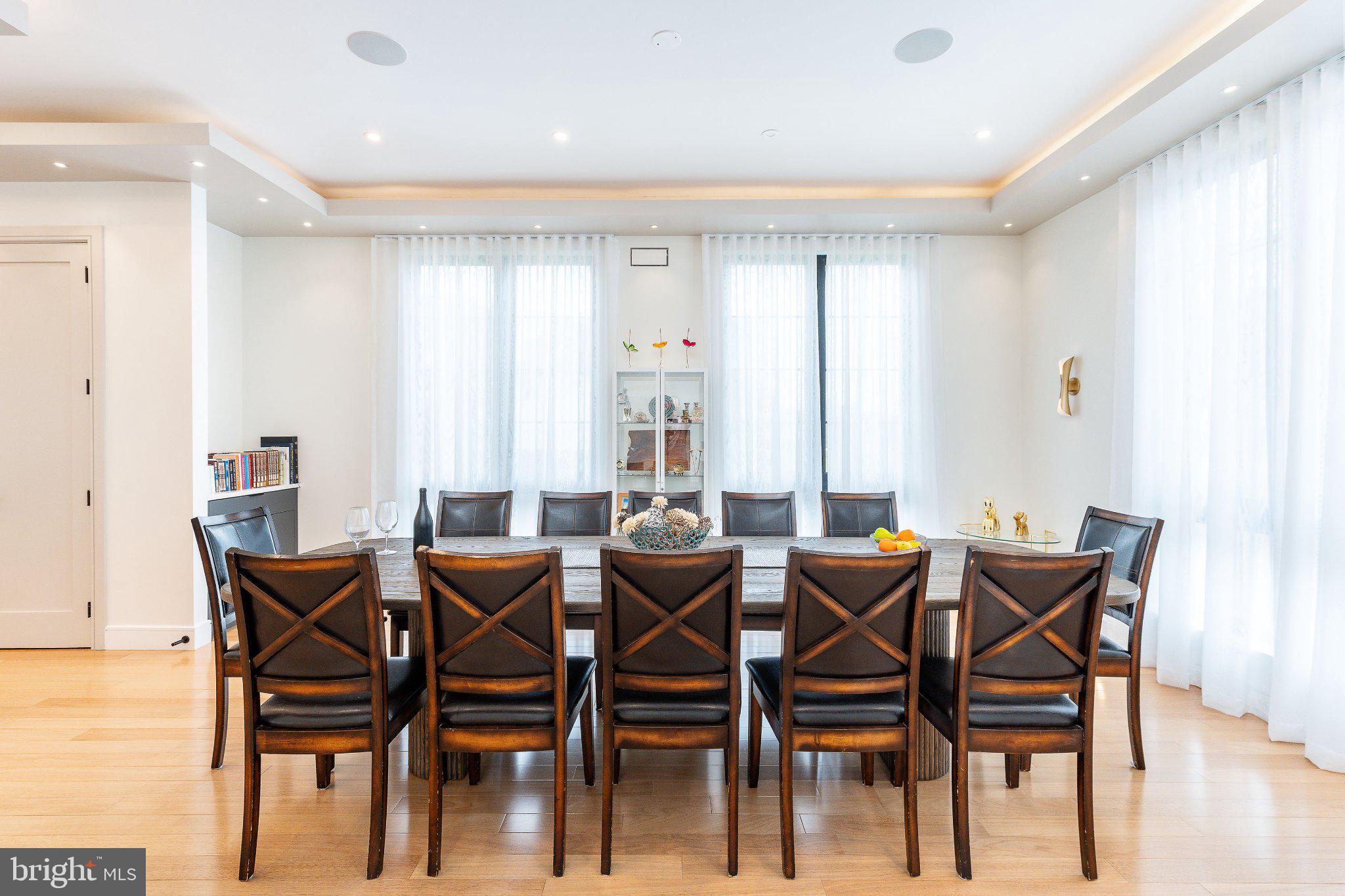 BUSTLETON - Residential