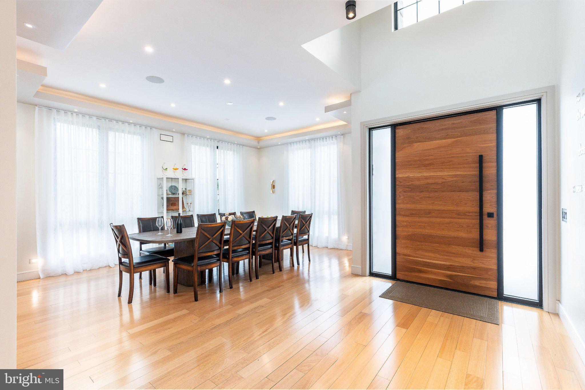 BUSTLETON - Residential