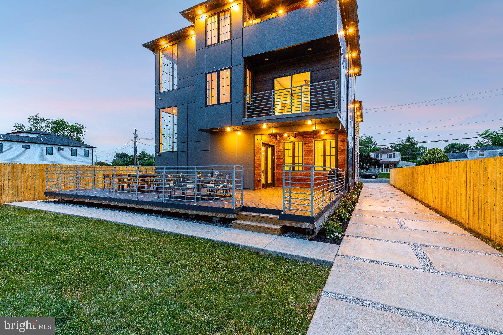 BUSTLETON - Residential