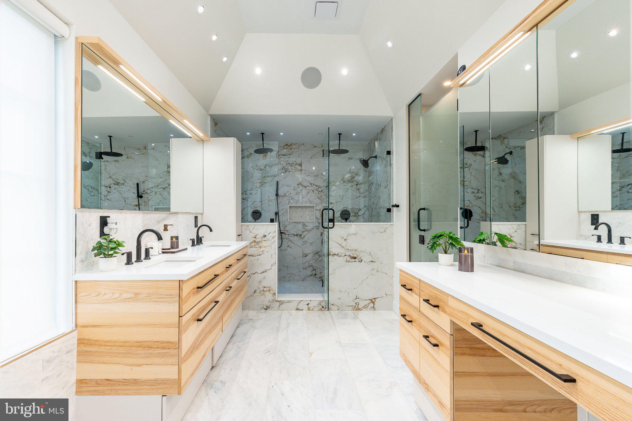 BUSTLETON - Residential