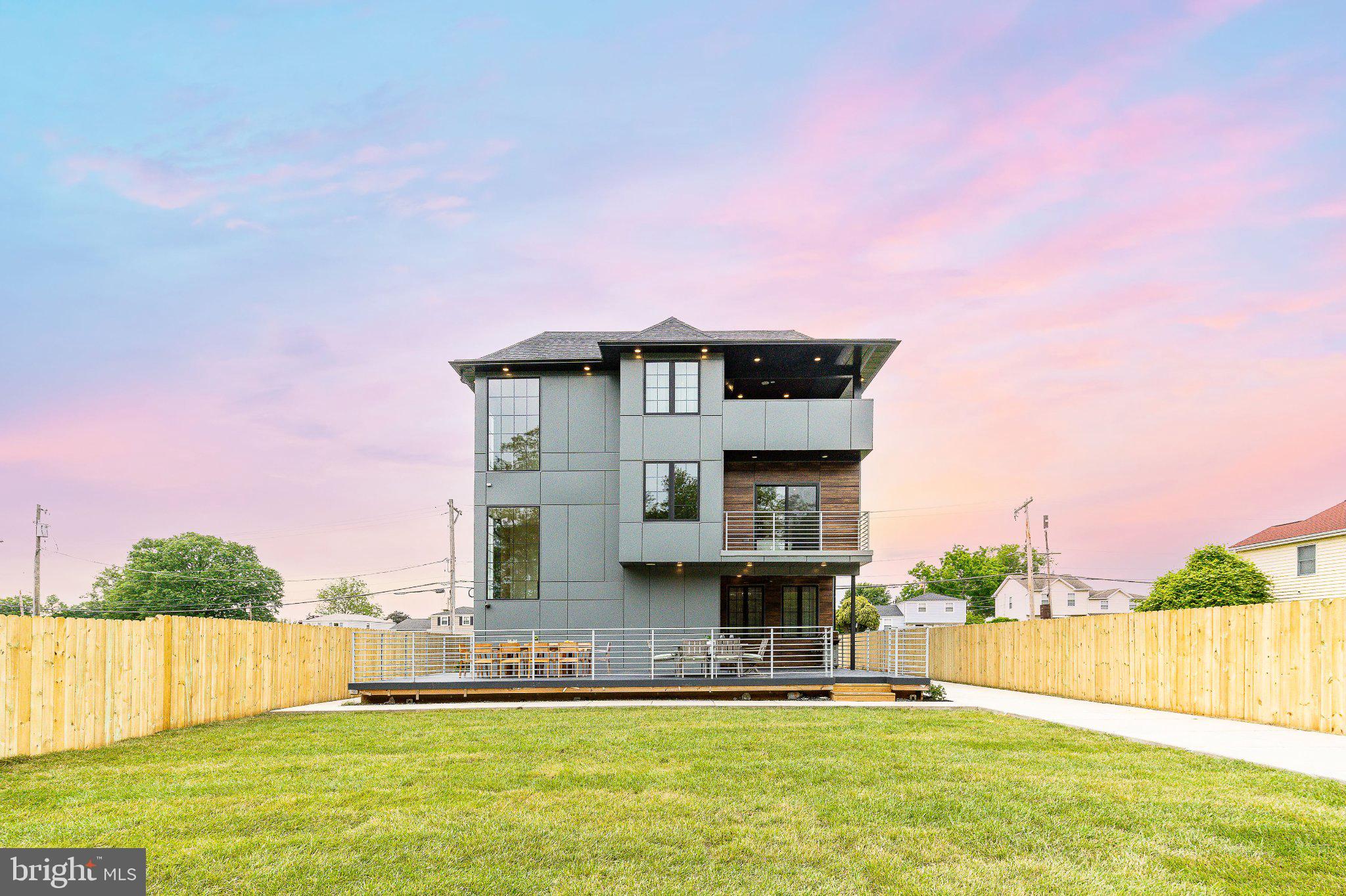 BUSTLETON - Residential