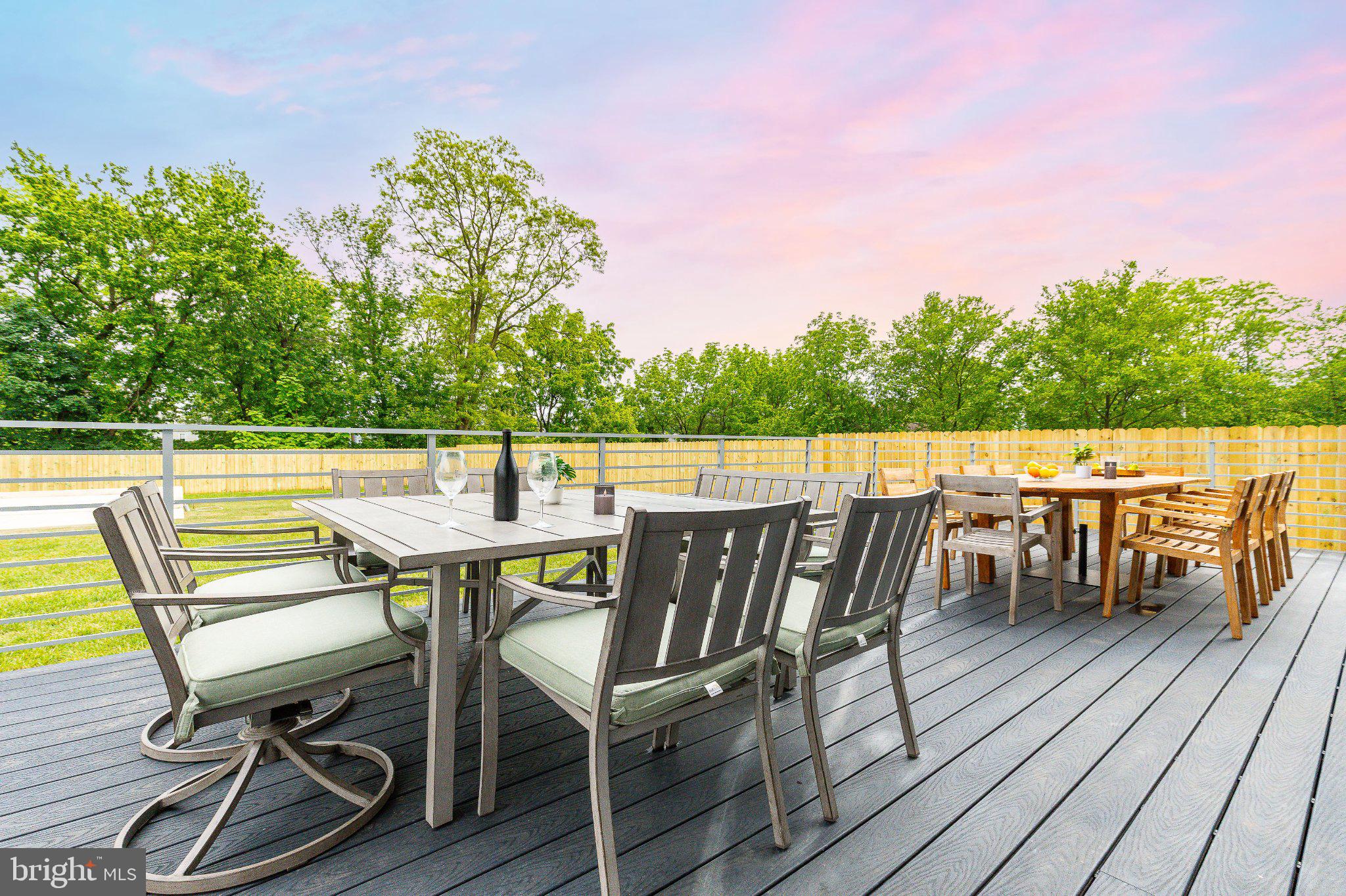 BUSTLETON - Residential
