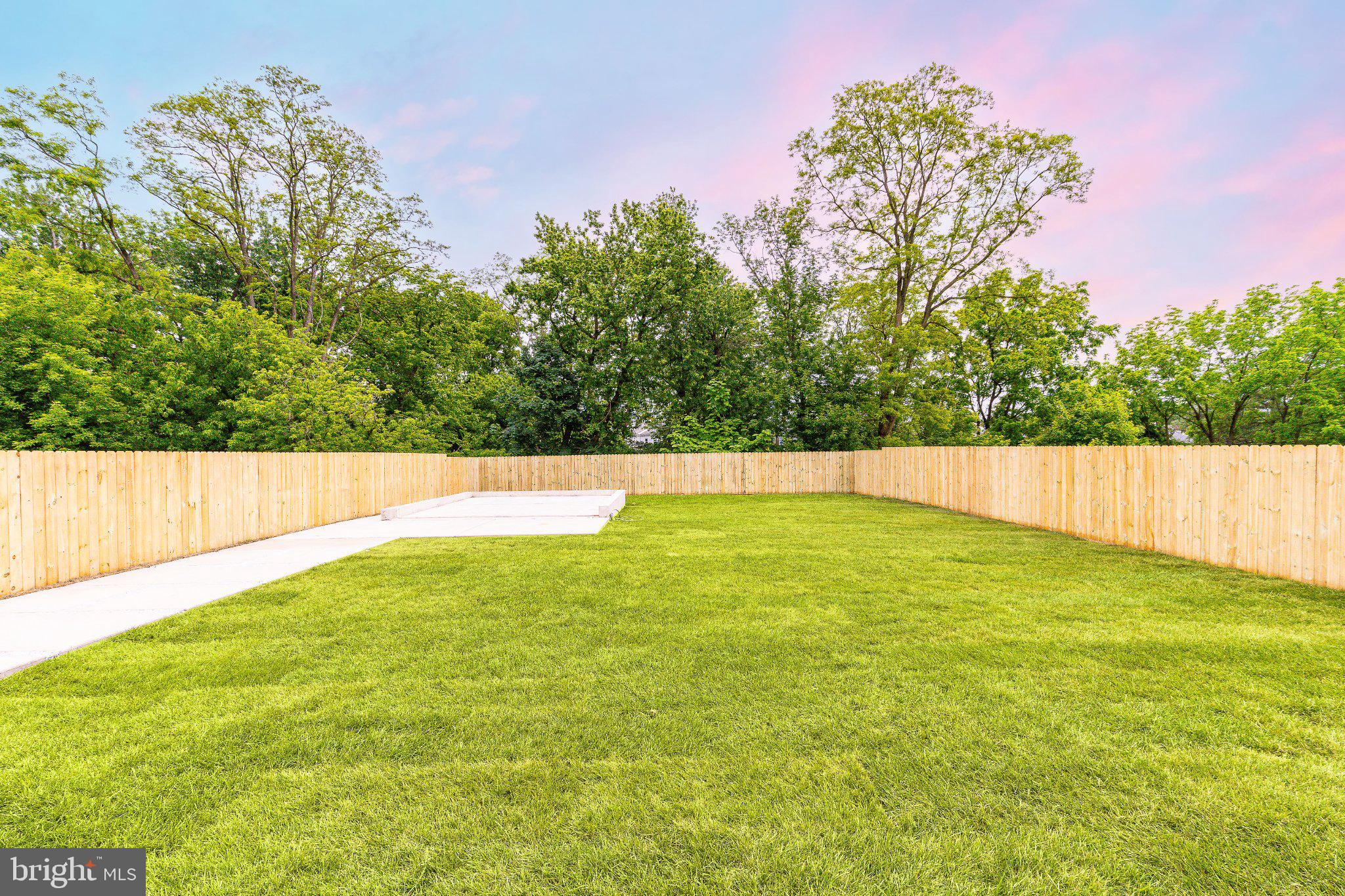 BUSTLETON - Residential