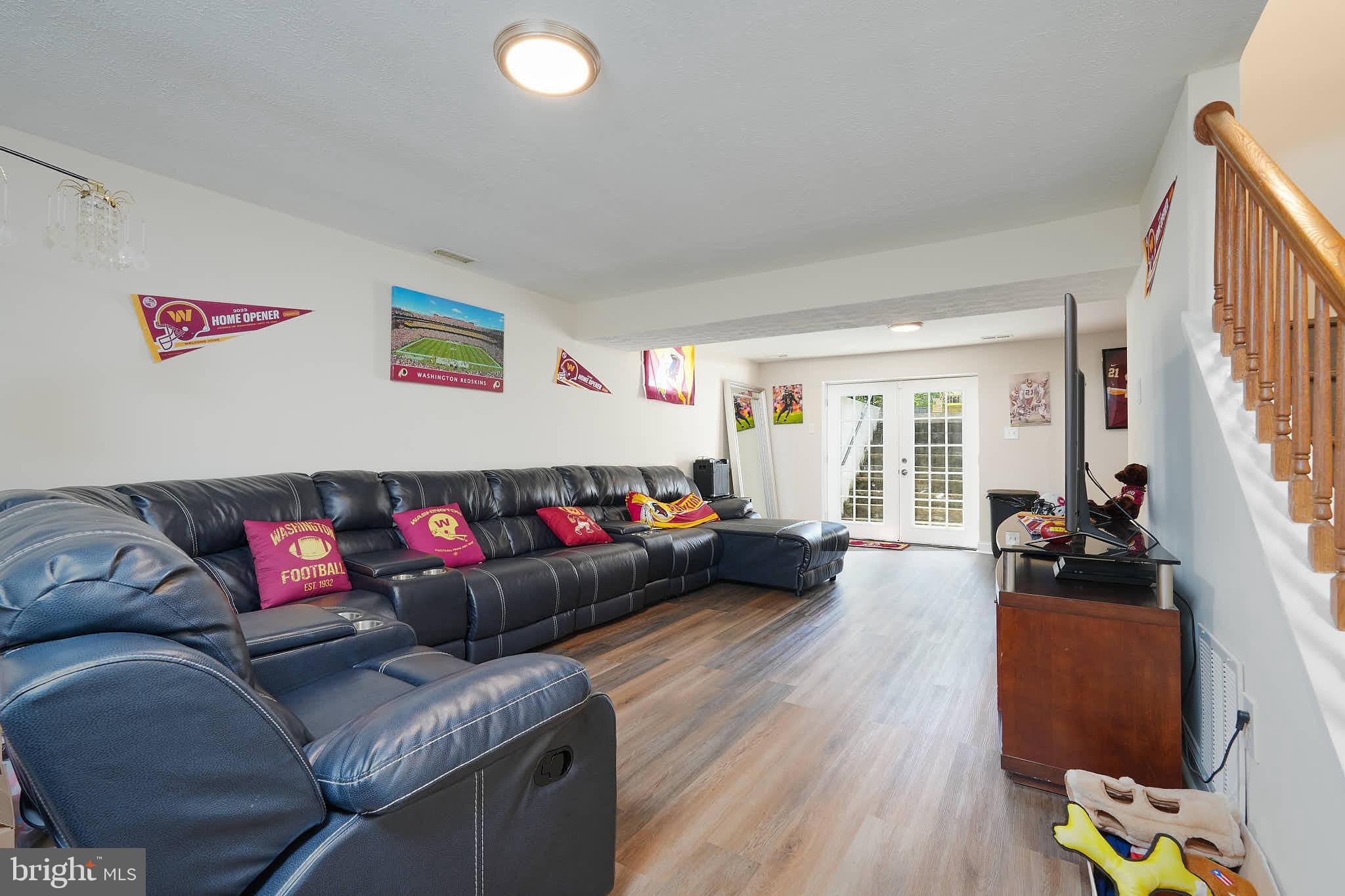 PEACHWOOD - Residential