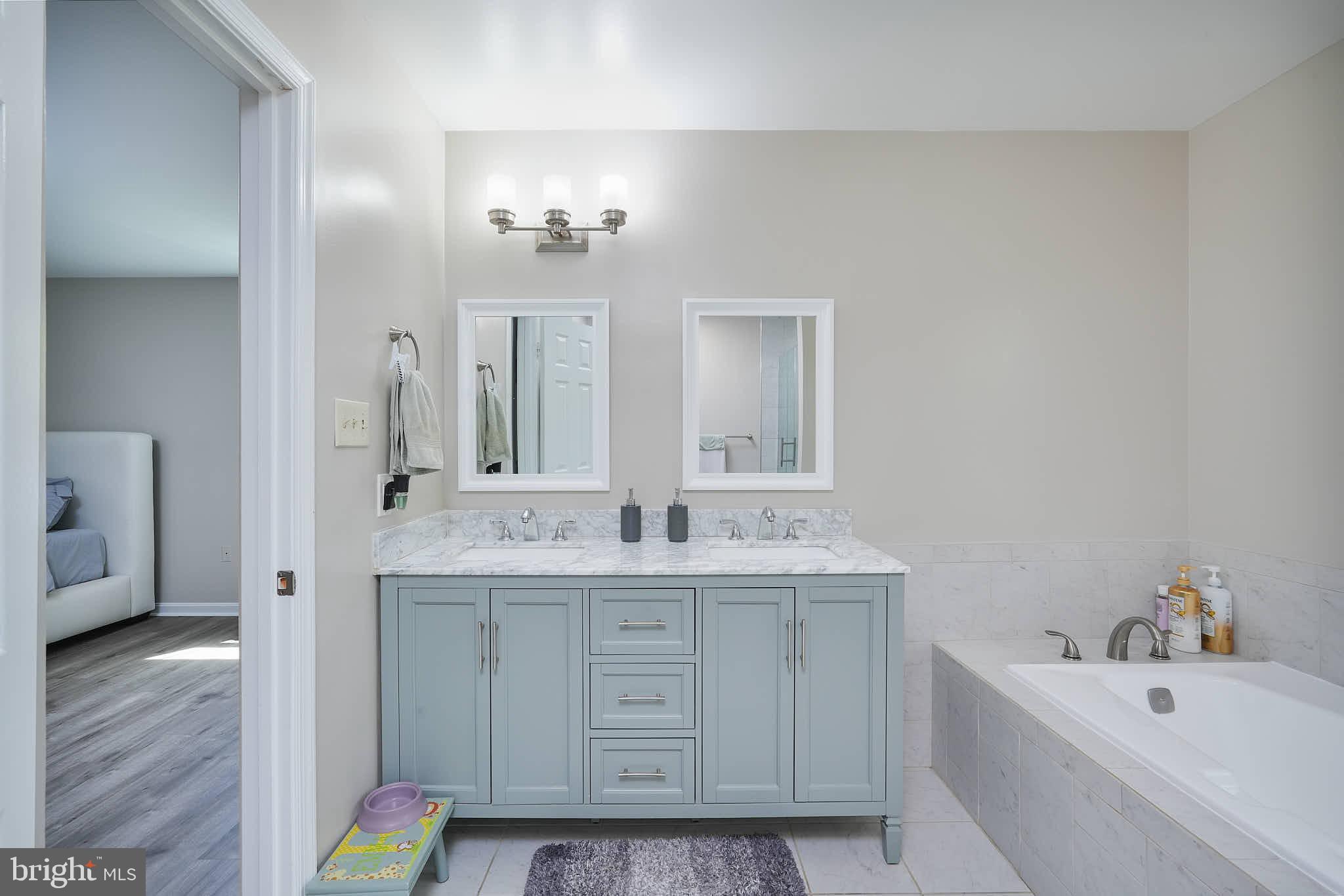 PEACHWOOD - Residential