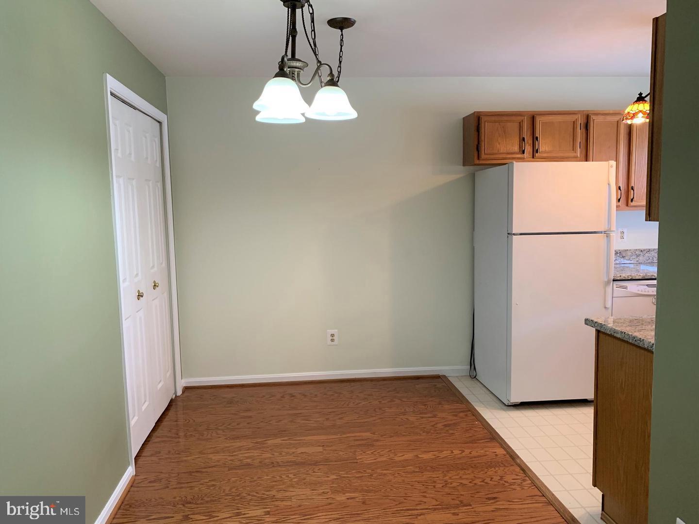 FOX CHASE - Residential