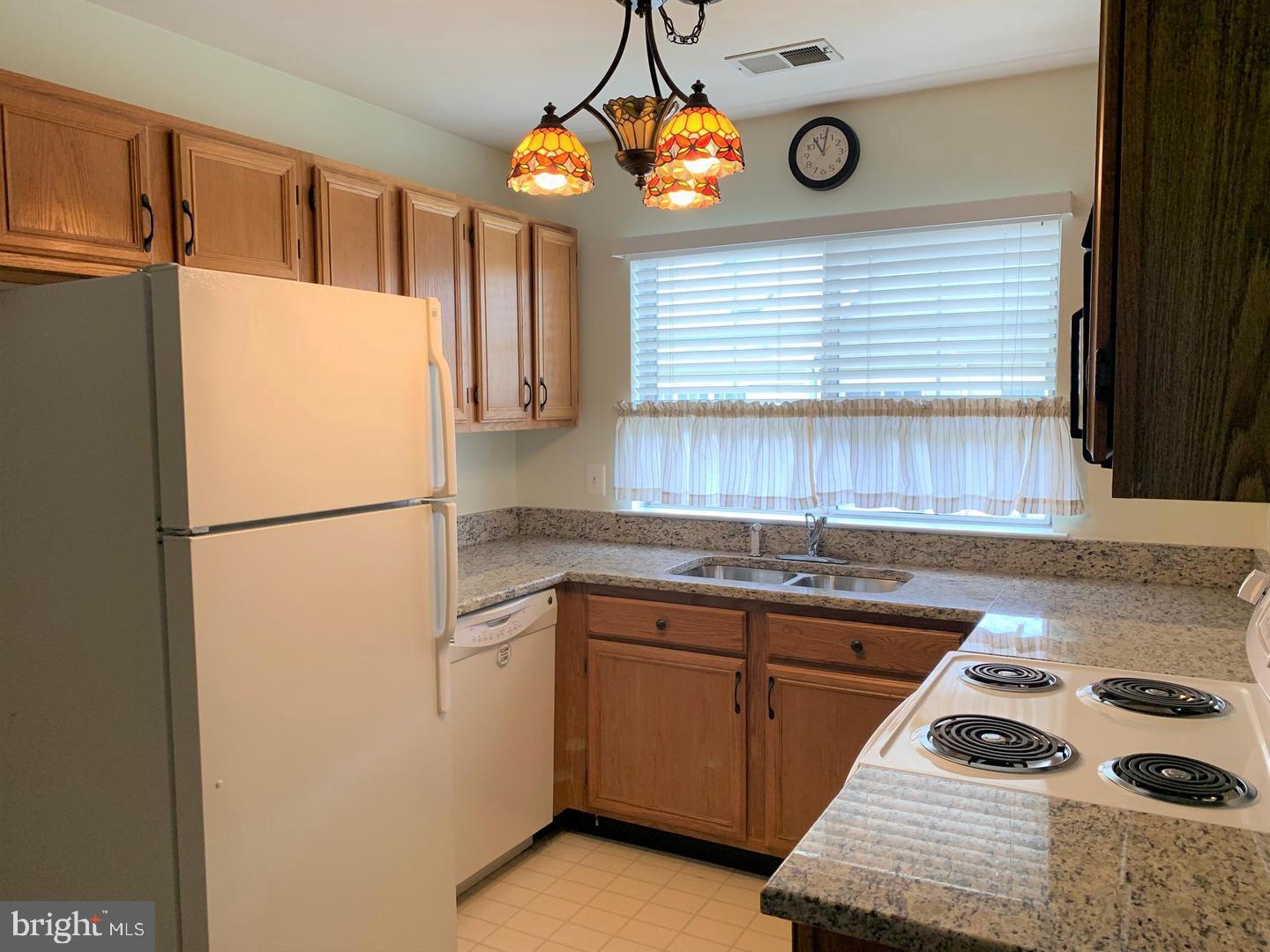 FOX CHASE - Residential