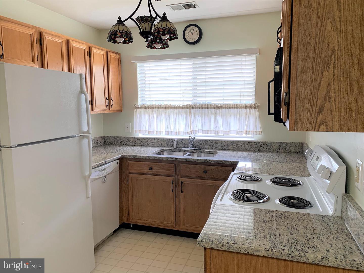 FOX CHASE - Residential