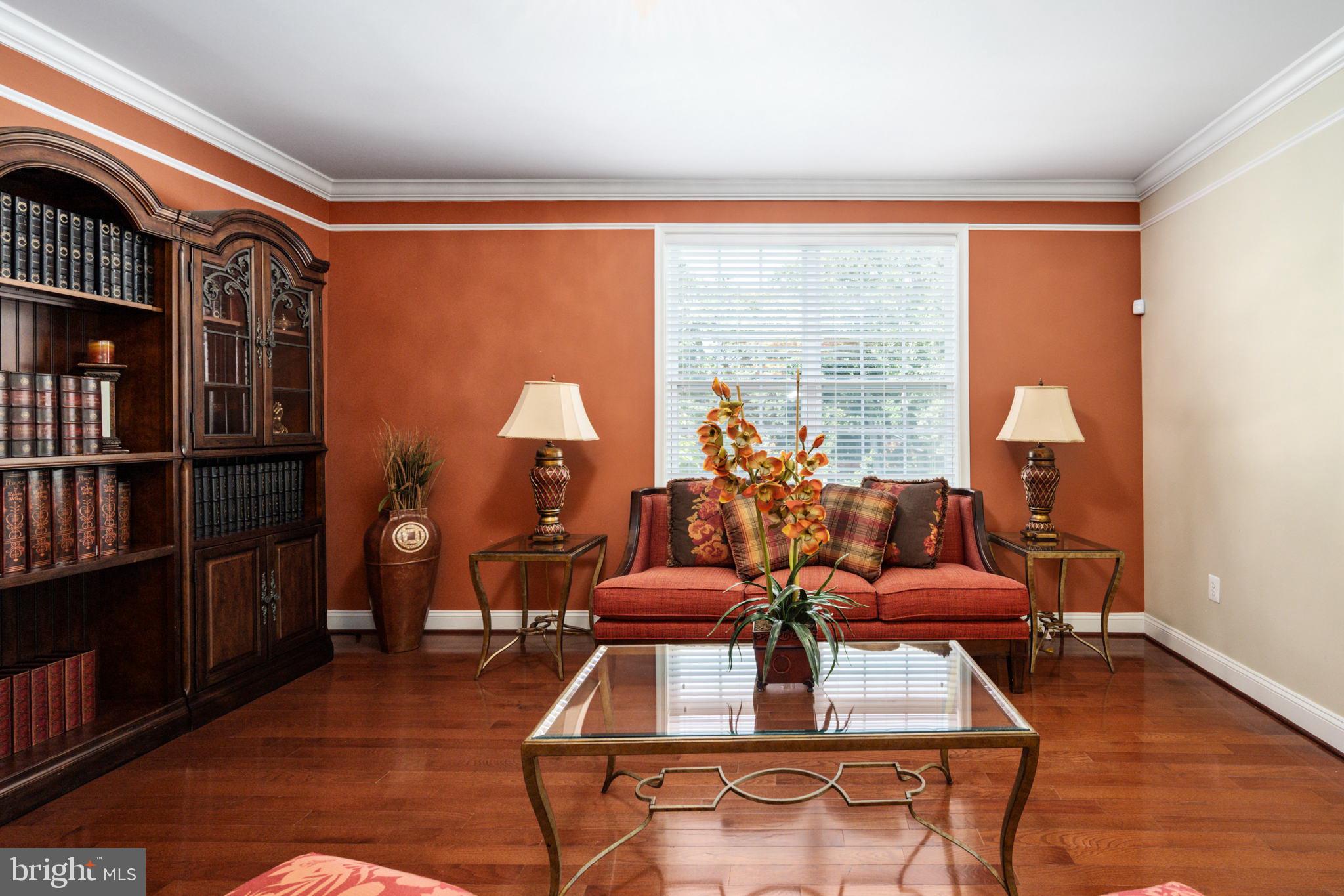 TANTALLON ON THE POTOMAC - Residential