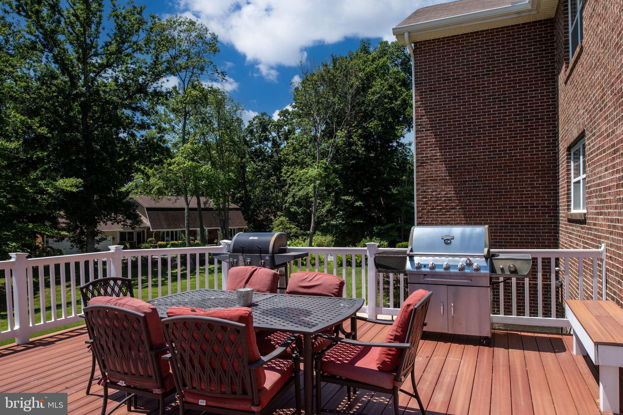 TANTALLON ON THE POTOMAC - Residential