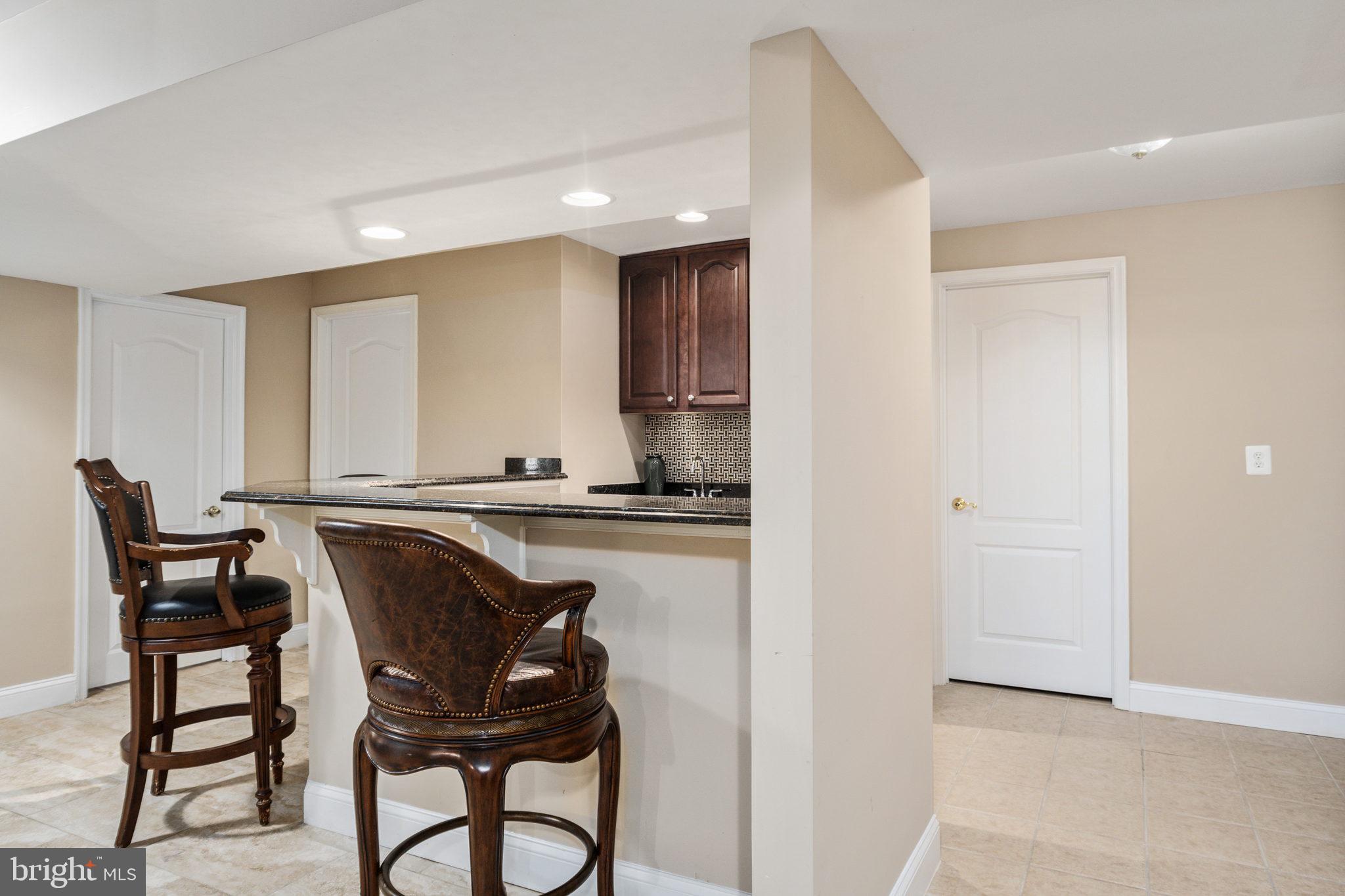 TANTALLON ON THE POTOMAC - Residential