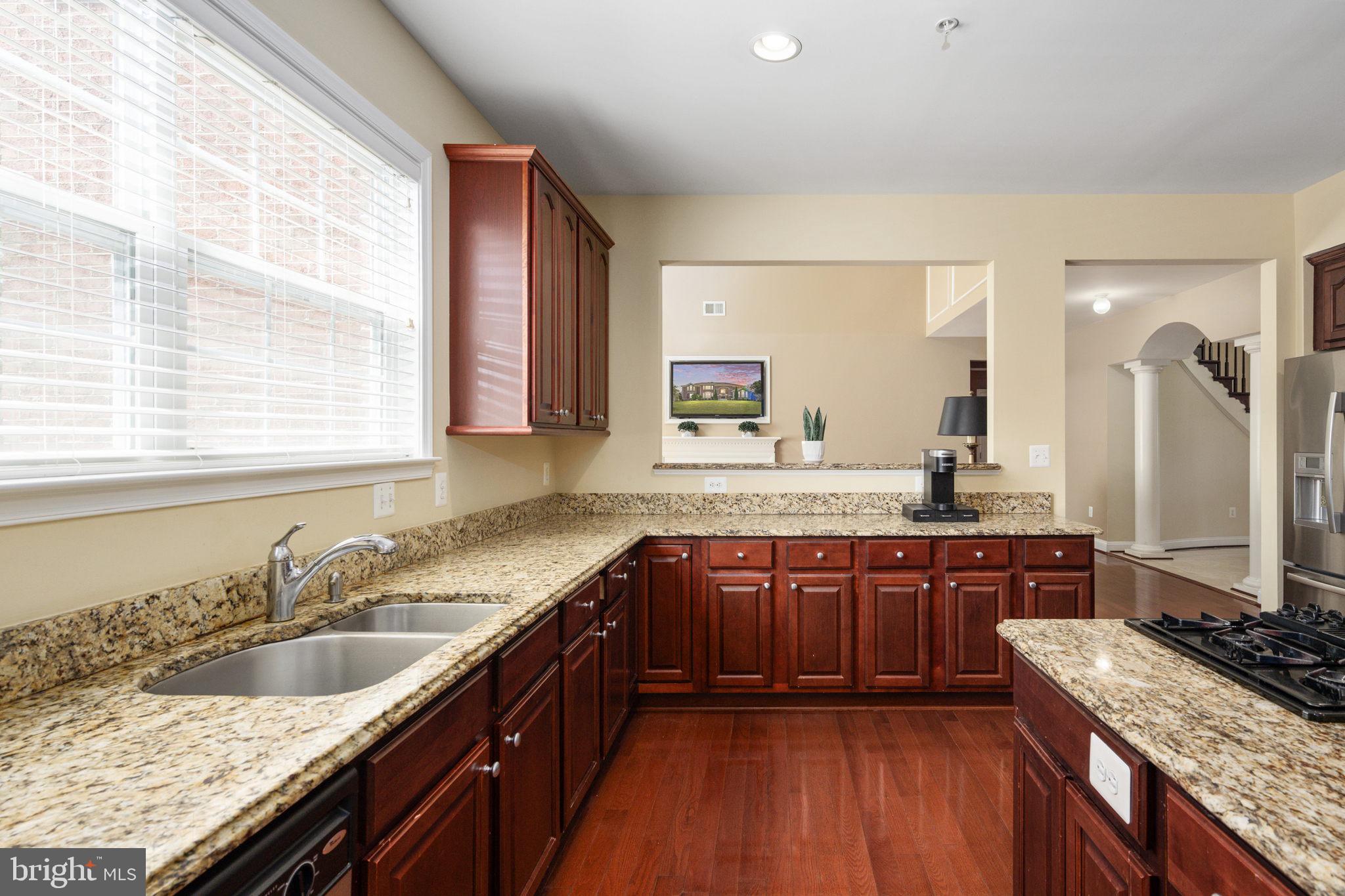 TANTALLON ON THE POTOMAC - Residential