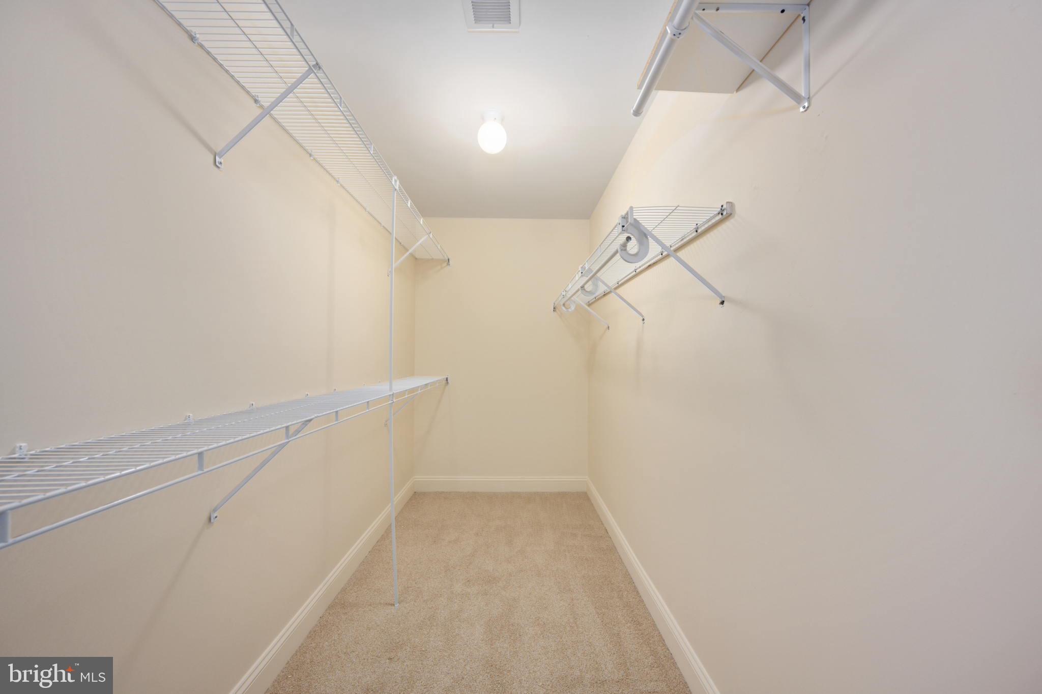 TANTALLON ON THE POTOMAC - Residential