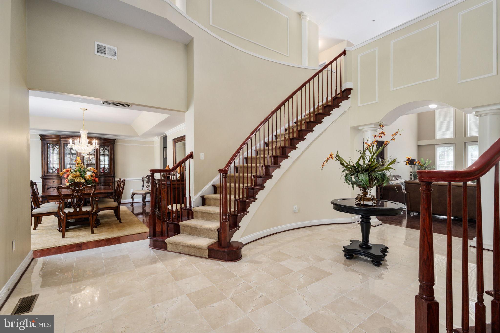 TANTALLON ON THE POTOMAC - Residential