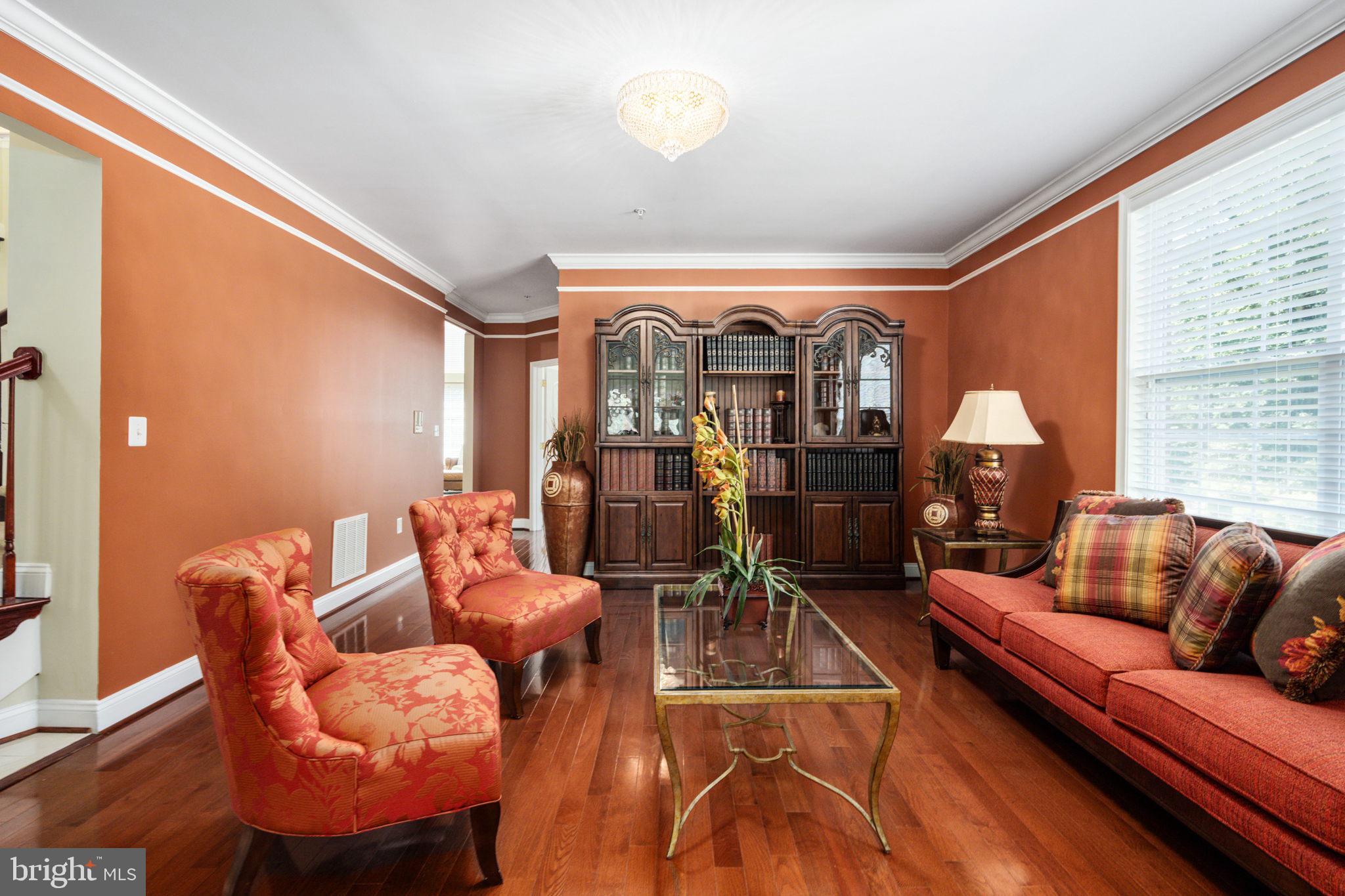 TANTALLON ON THE POTOMAC - Residential