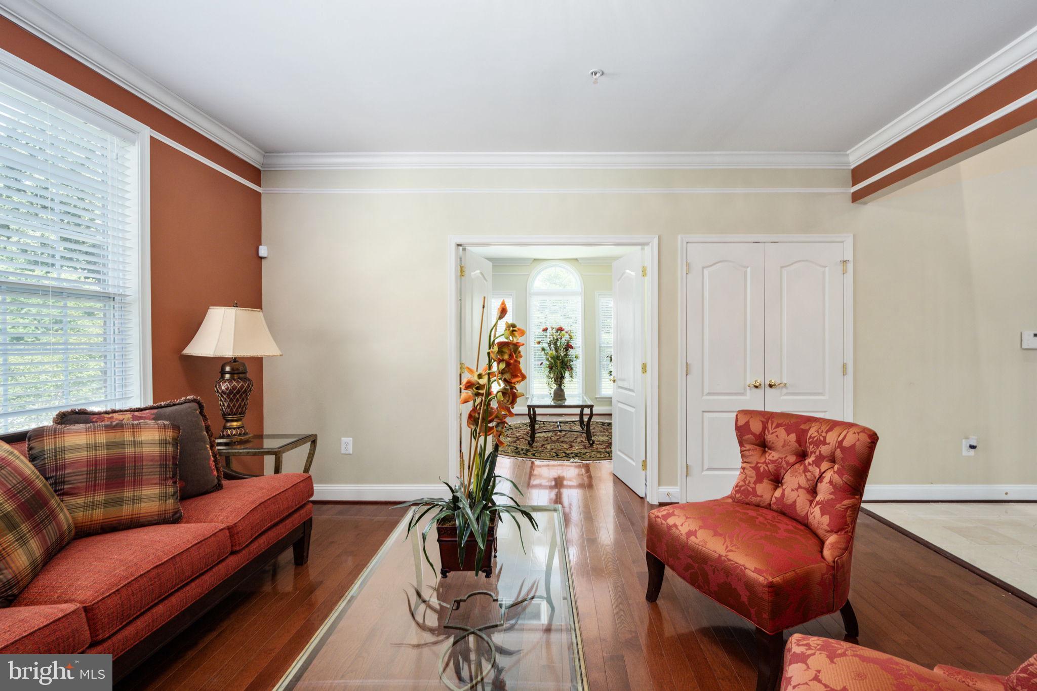 TANTALLON ON THE POTOMAC - Residential