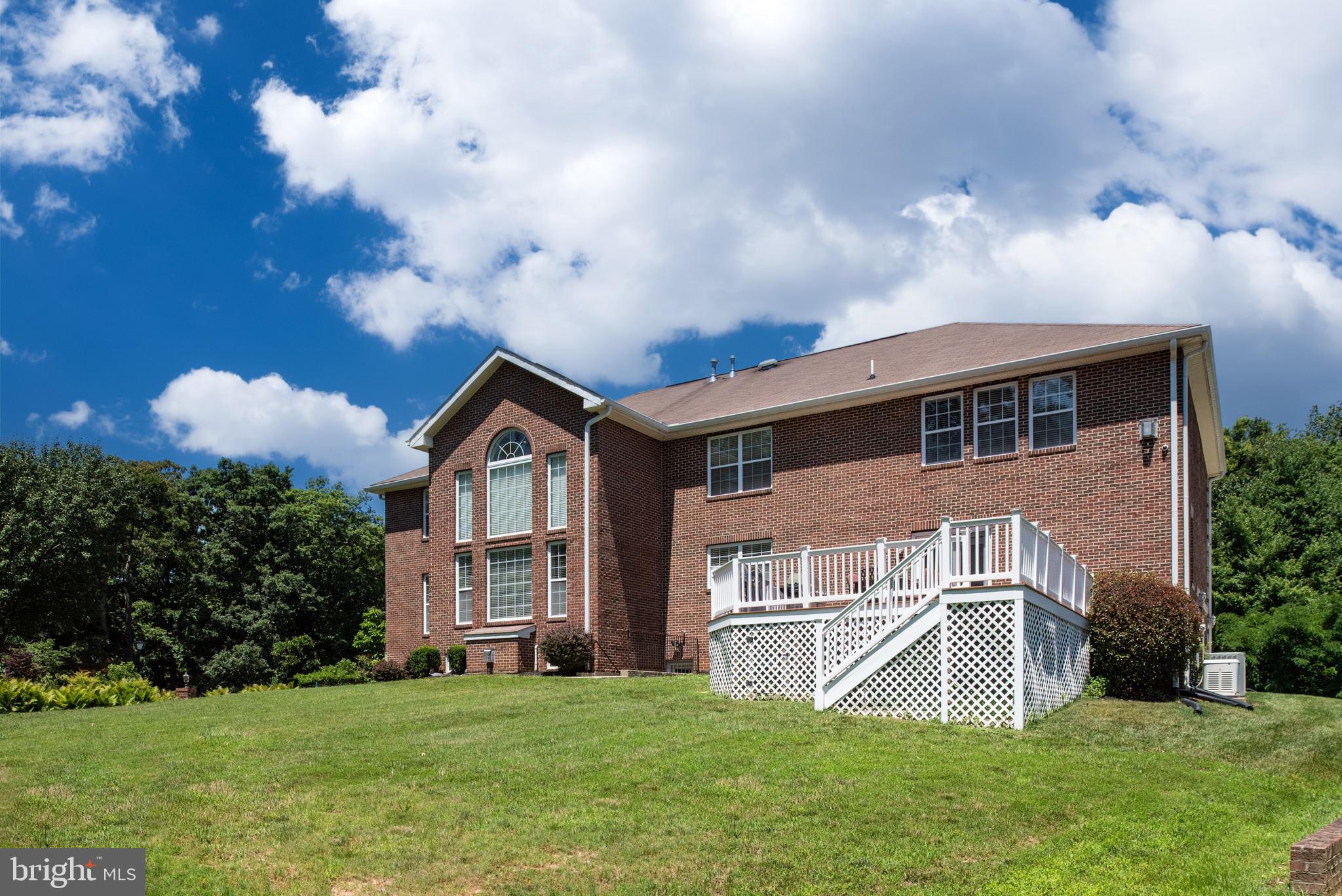 TANTALLON ON THE POTOMAC - Residential