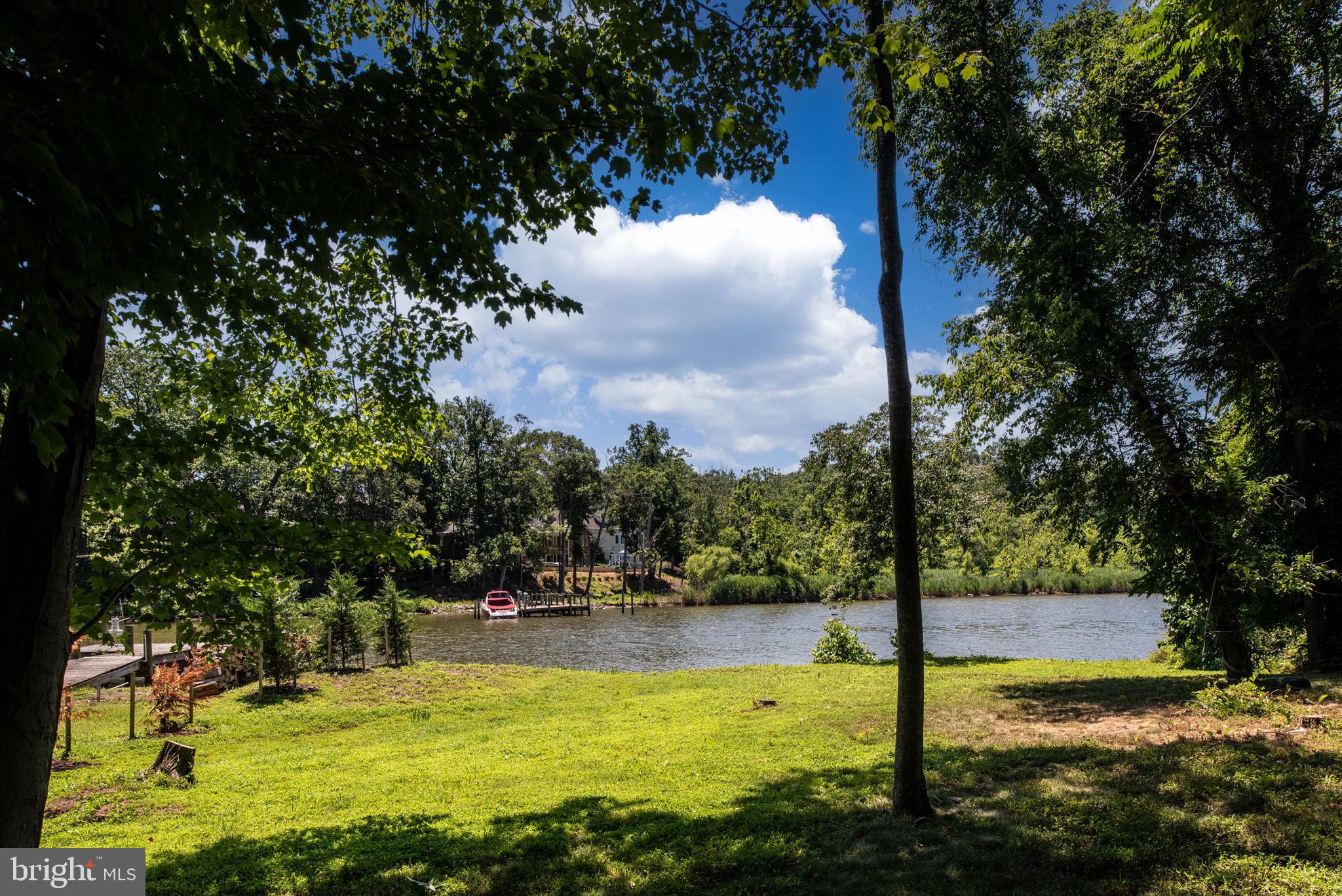 TANTALLON ON THE POTOMAC - Residential